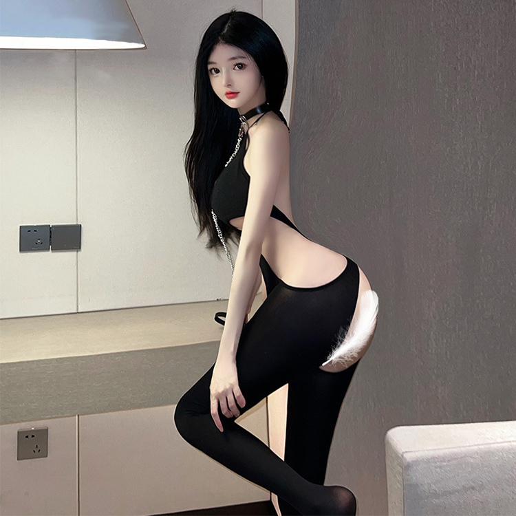 L7411 綁脖圓環開襠性感連身貓裝