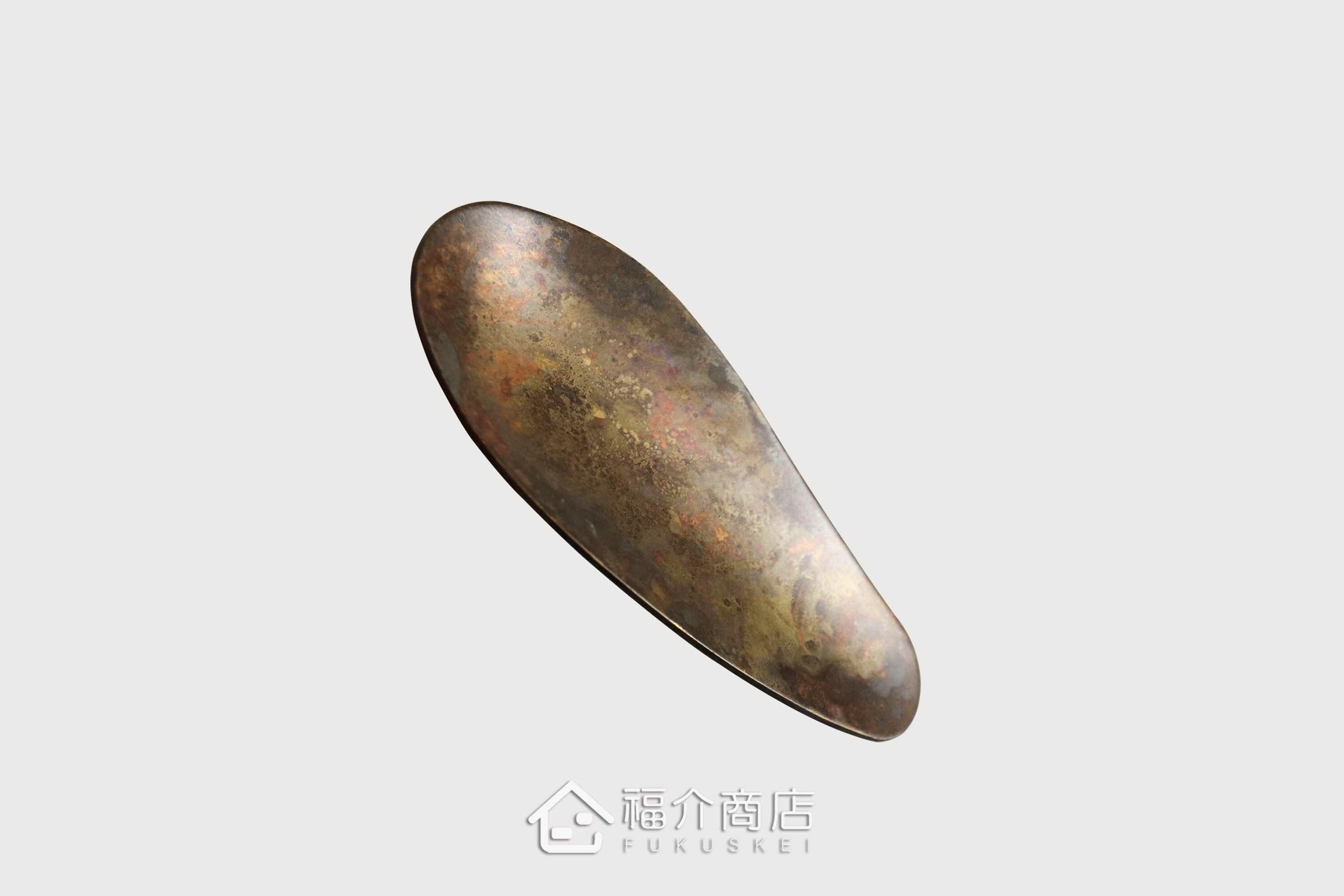 用於把茶罐中的茶葉量取出來的銅製茶則