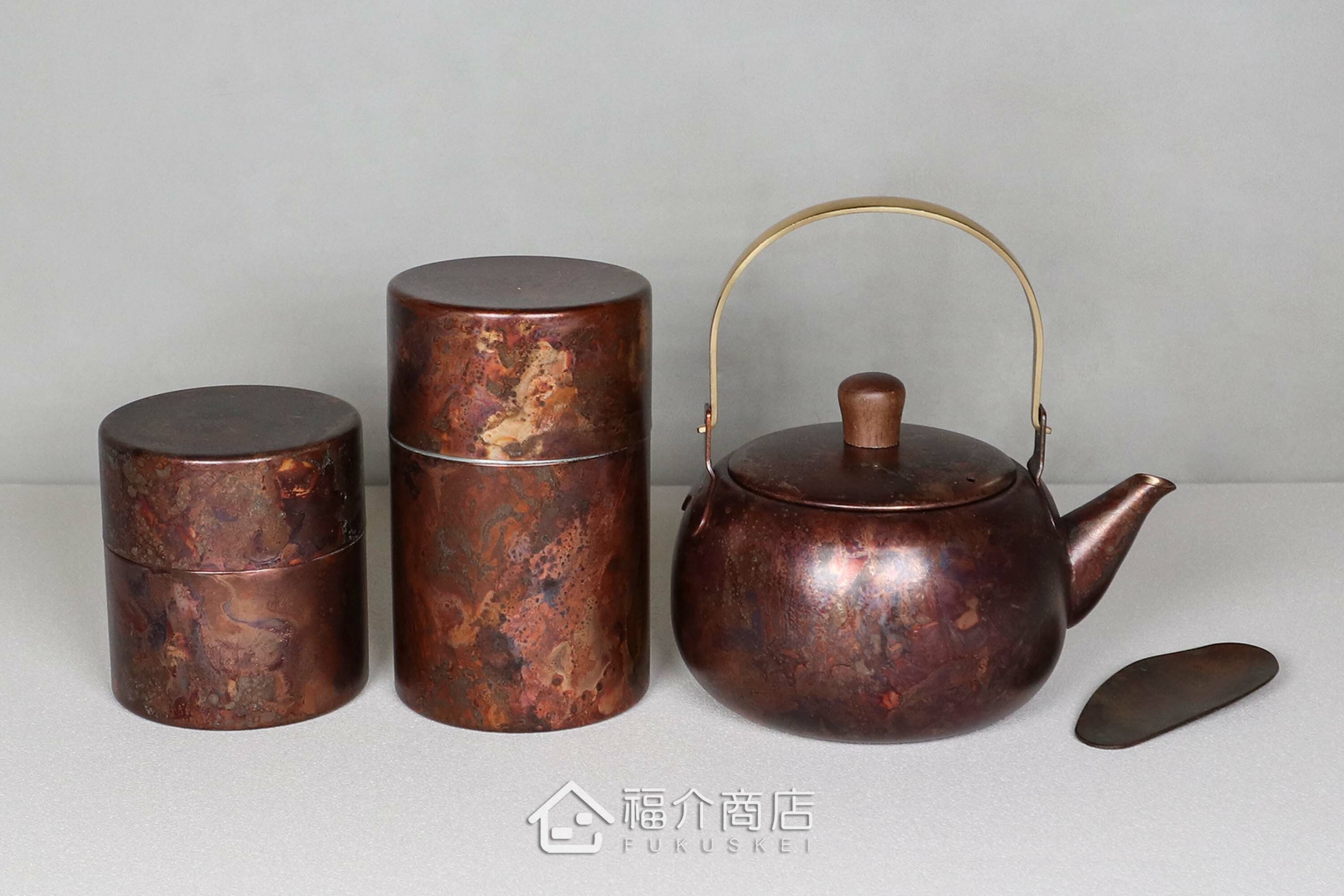 用於把茶罐中的茶葉量取出來的銅製茶則