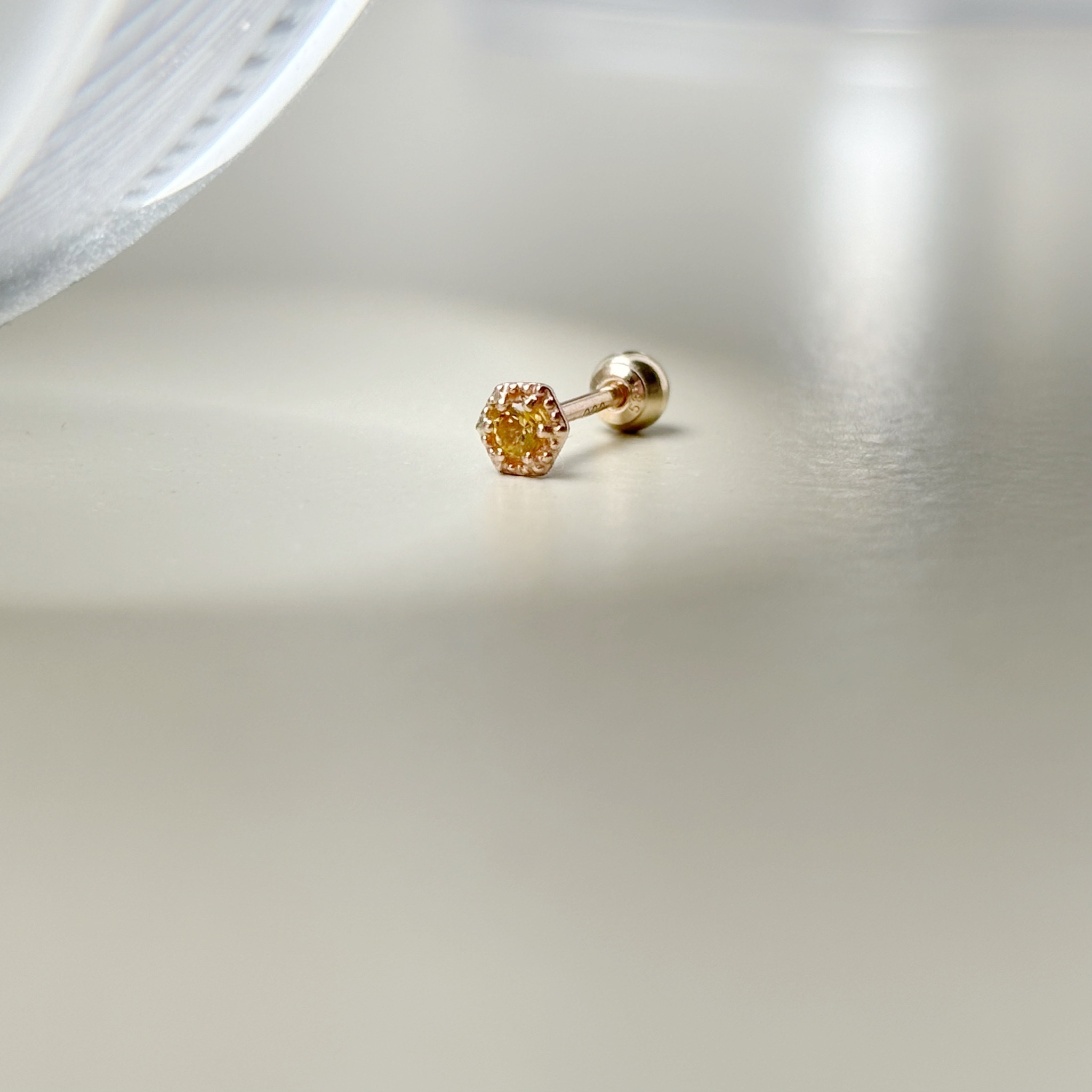 14k復古六角橘色藍寶石轉珠耳環