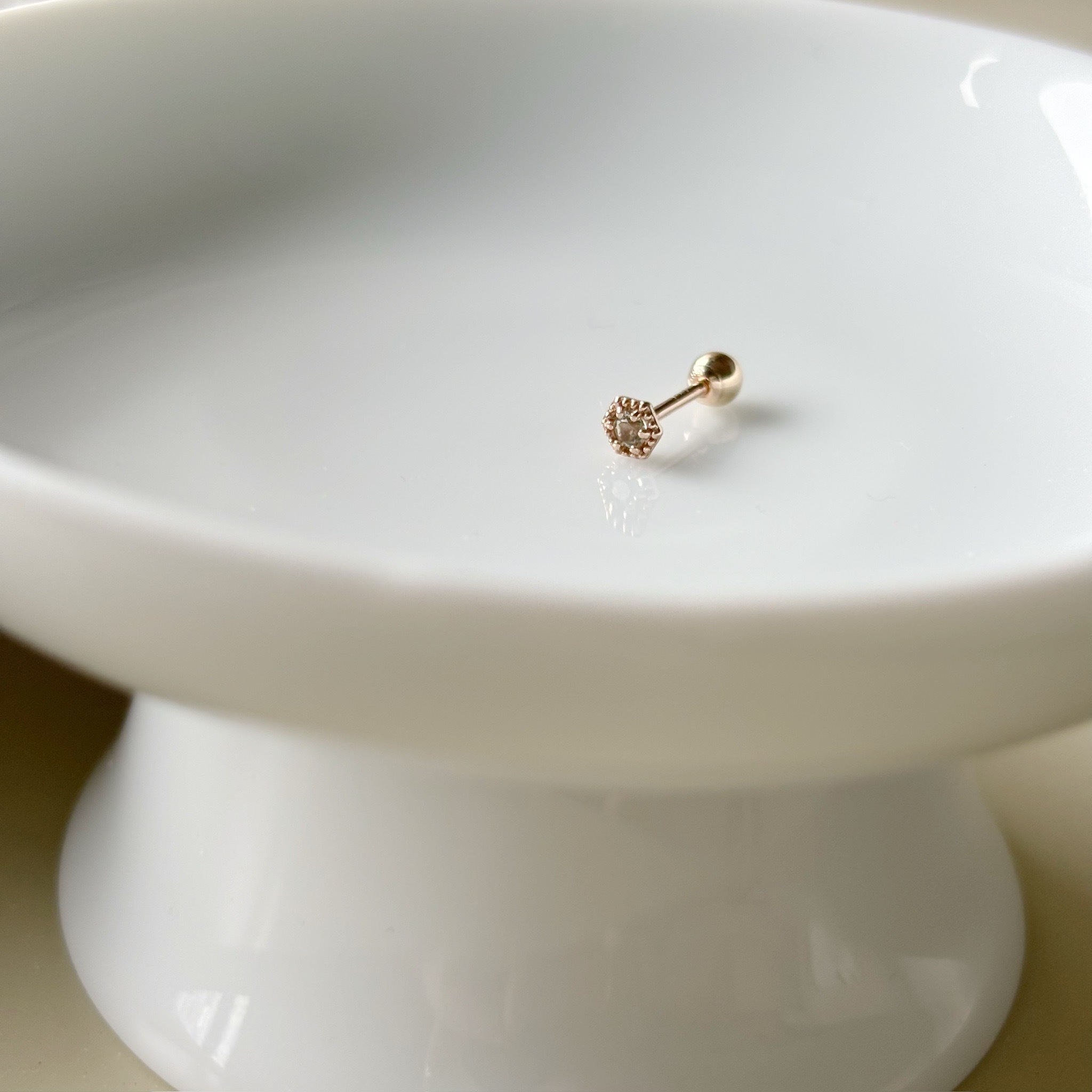 14k復古六角綠色藍寶石轉珠耳環