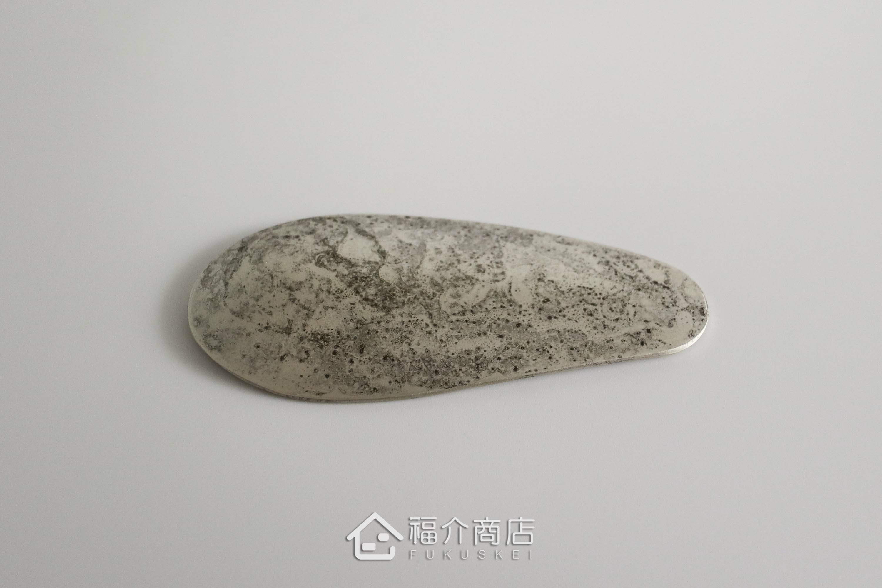 用於把茶罐中的茶葉量取出來的銅製茶則