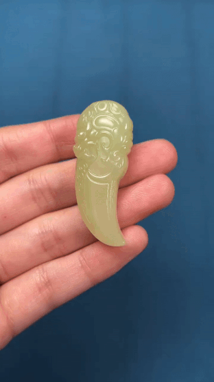 222227 和田玉龍牙