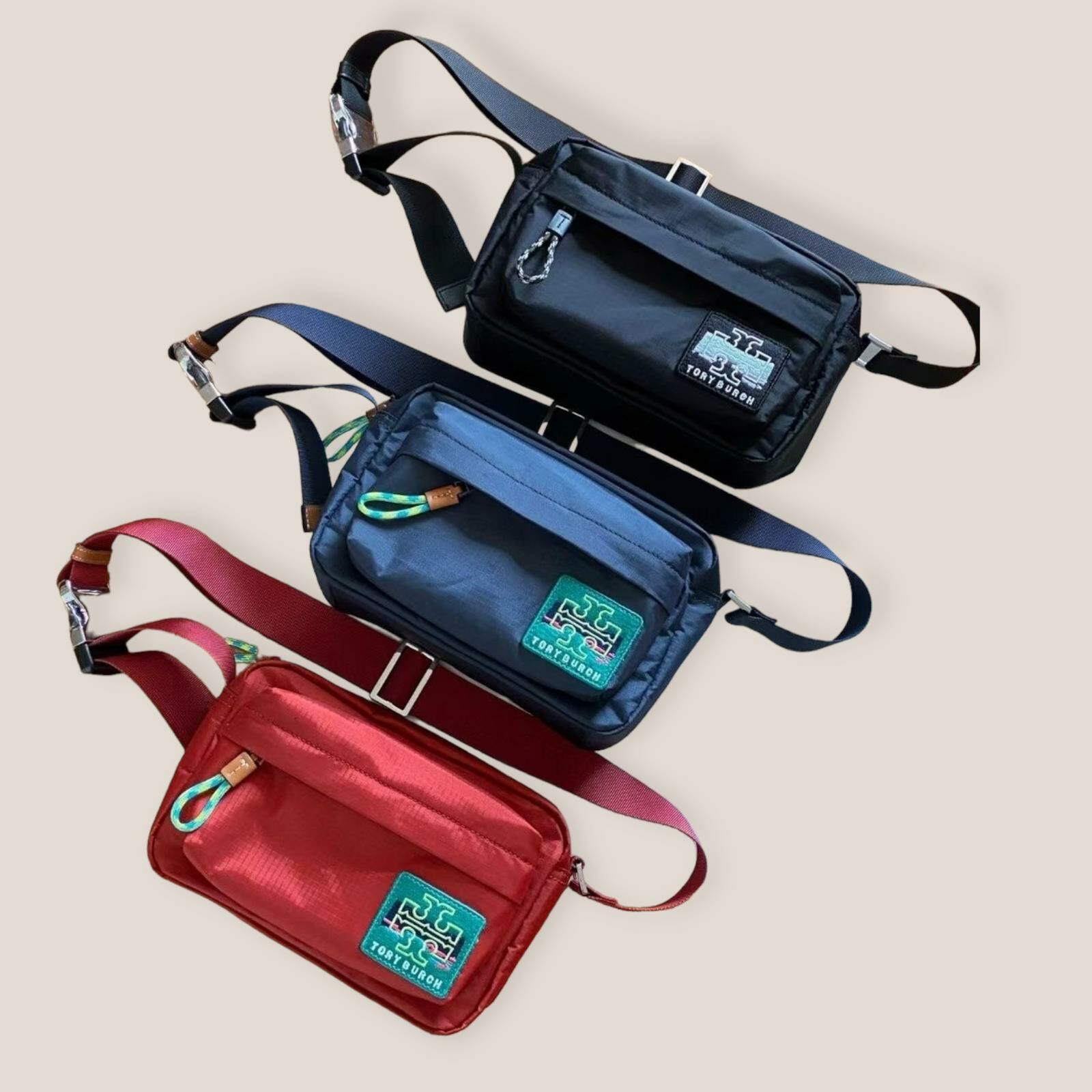 T B  Nylon Messenger Bag 尼龍袋斜咩袋