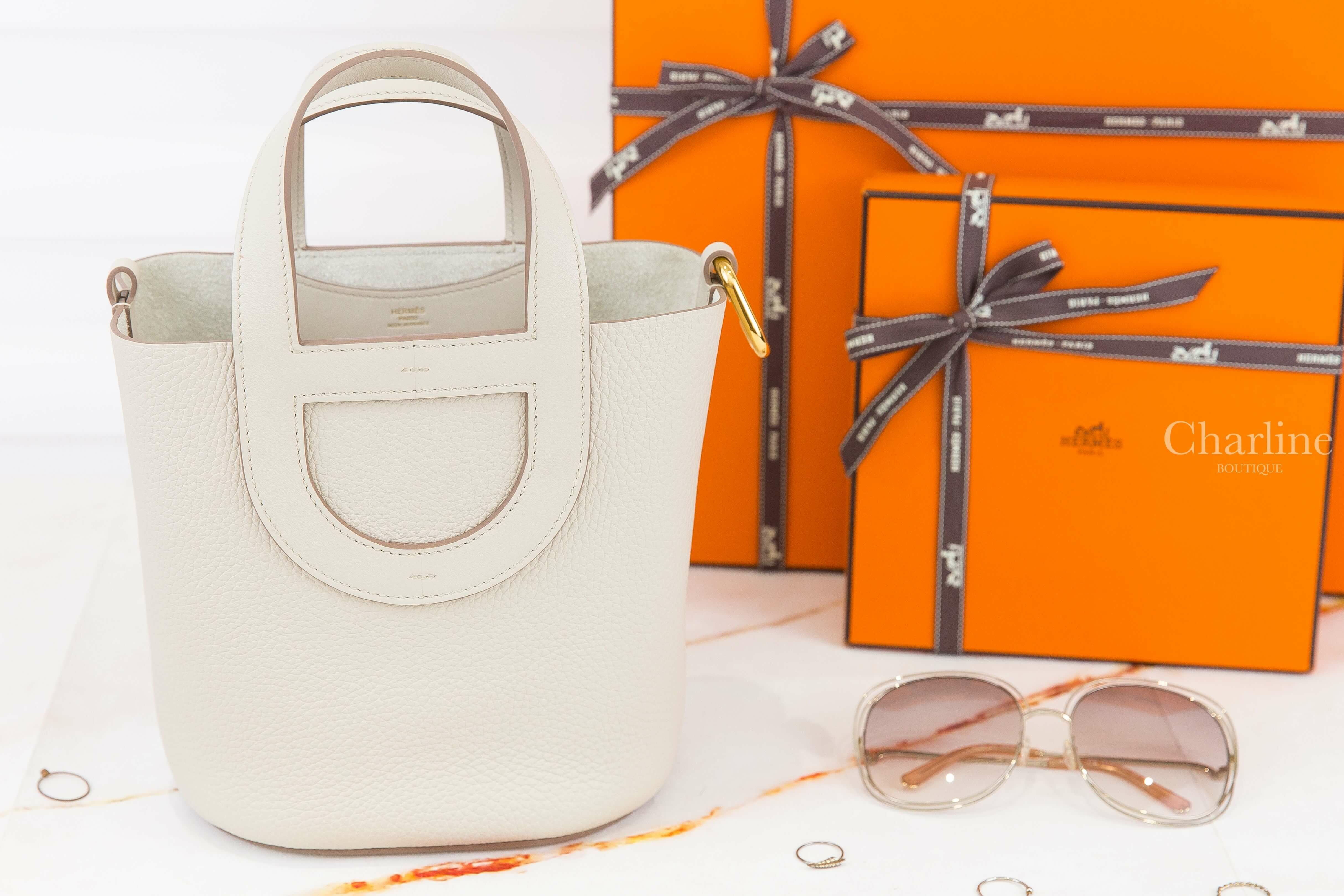 Hermès In The Loop 18cm 8L Beton Taurillon Clemence 冰川灰金釦小型提把水桶包