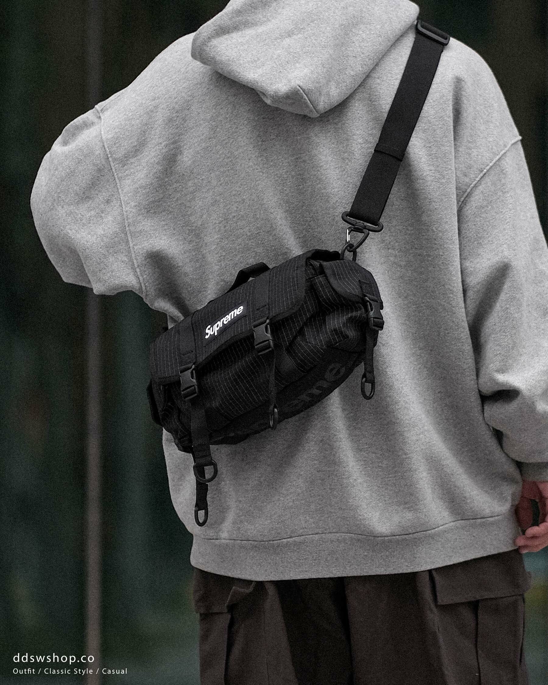 Supreme SS24 Mini Duffle Bag 側背包黑色