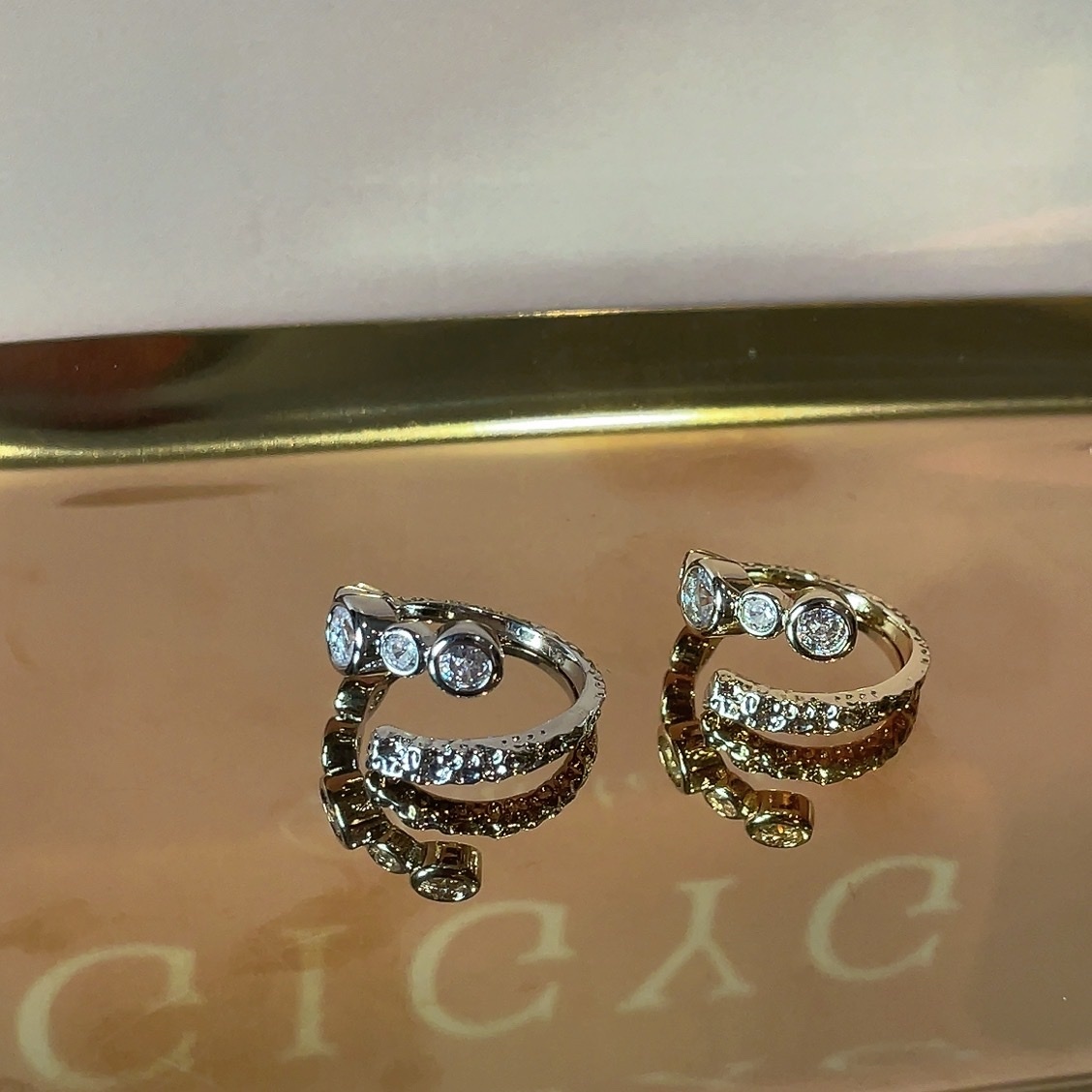 diamond圓鑽x金銀箔輕奢交叉開口戒