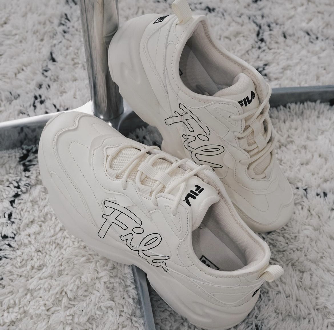 Fila ray script hotsell