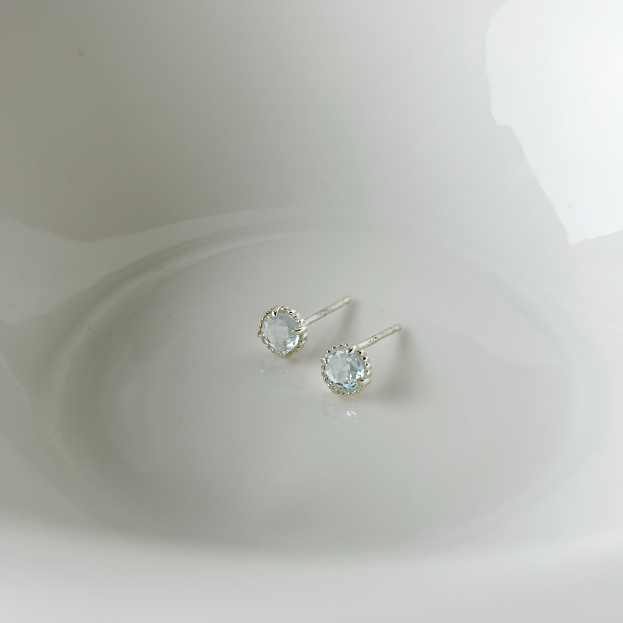 蛋撻托帕石耳環