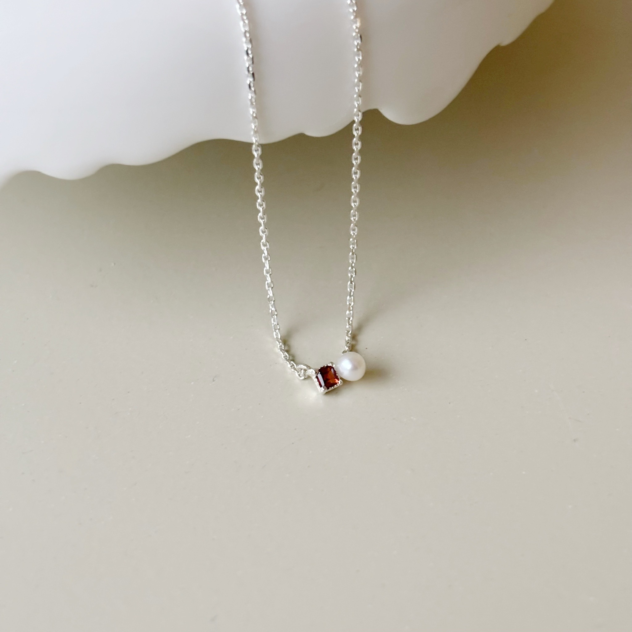 蛋糕方形石榴石珍珠項鍊