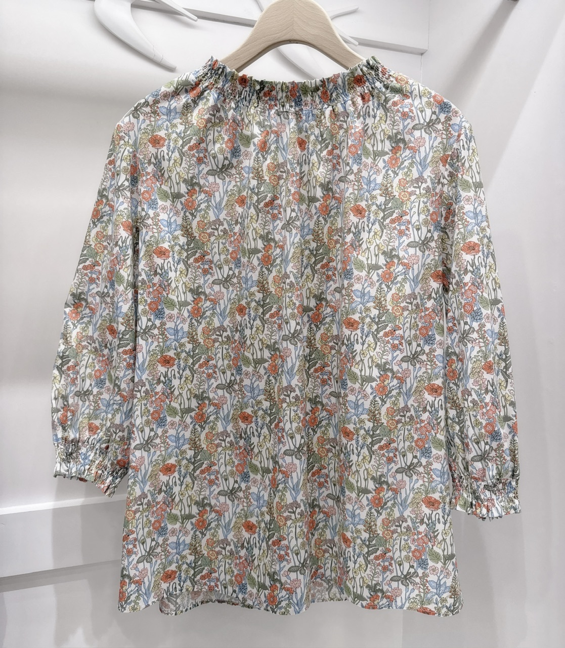 LB七分袖褶邊衫