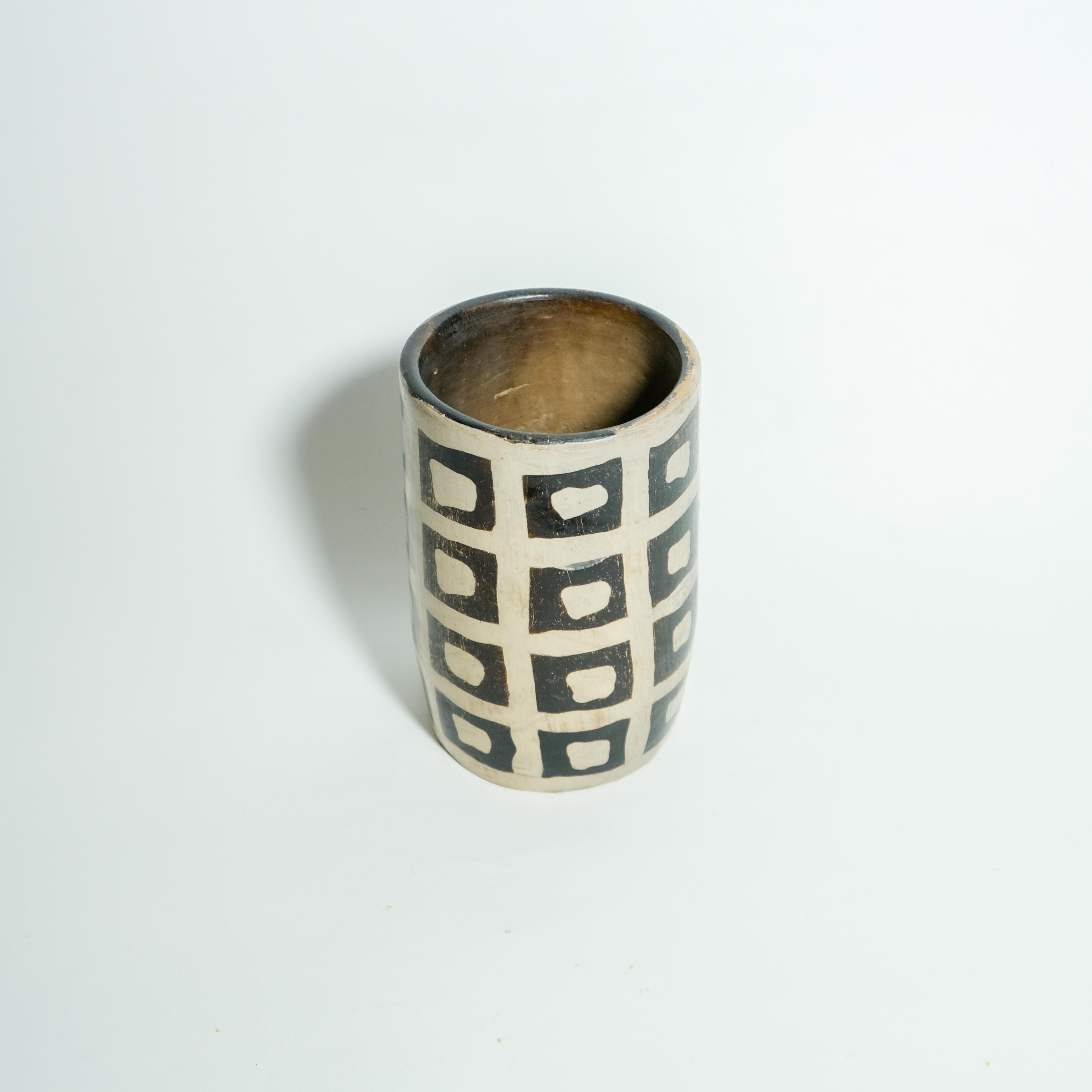 陶器｜陶瓶 - 方紋｜宏都拉斯