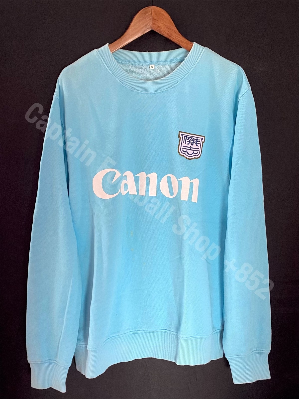 Kitchee 2010 Players match worn training top