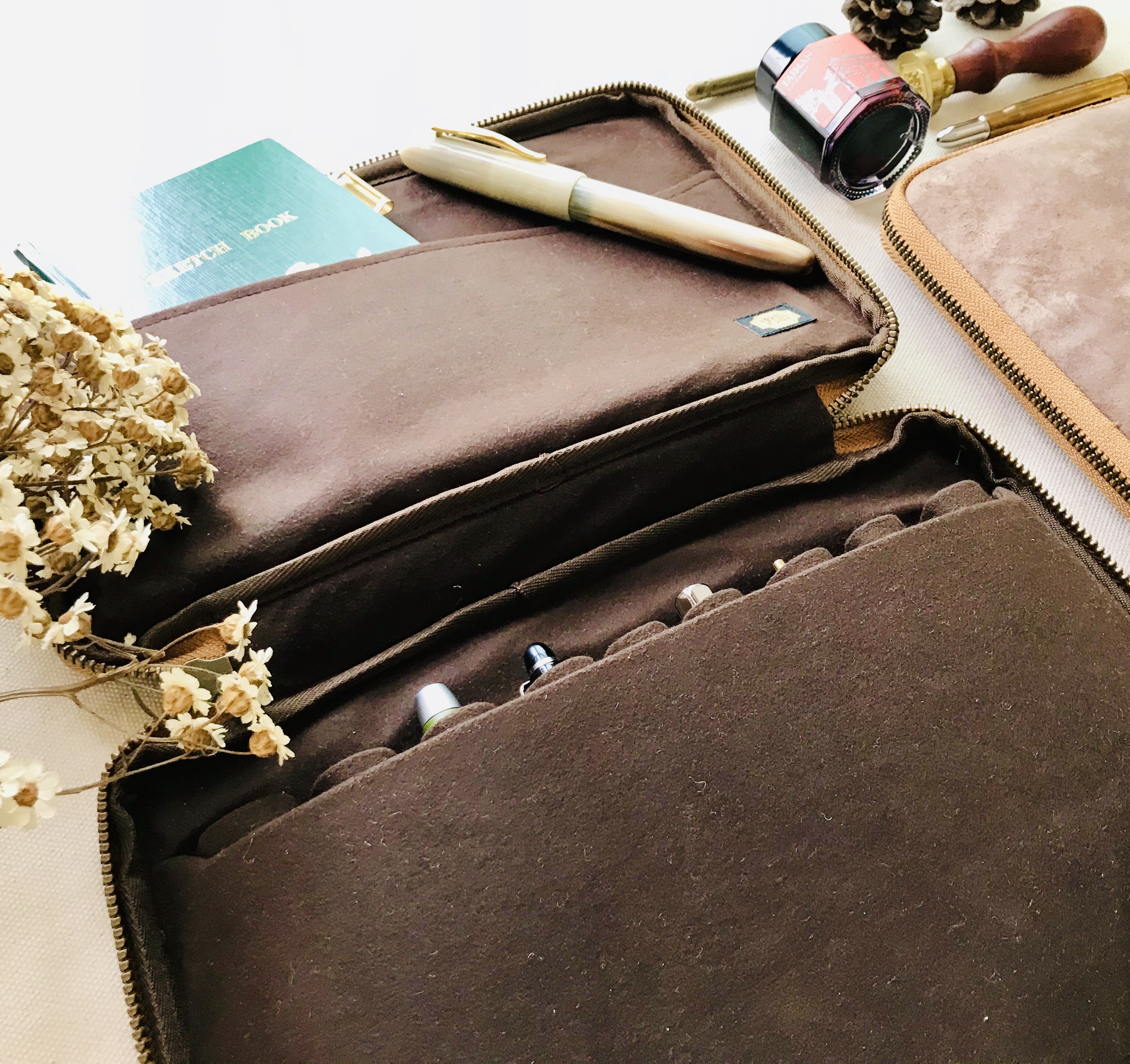 Kyokuhaku Zippered 10_Pen Case_Denim