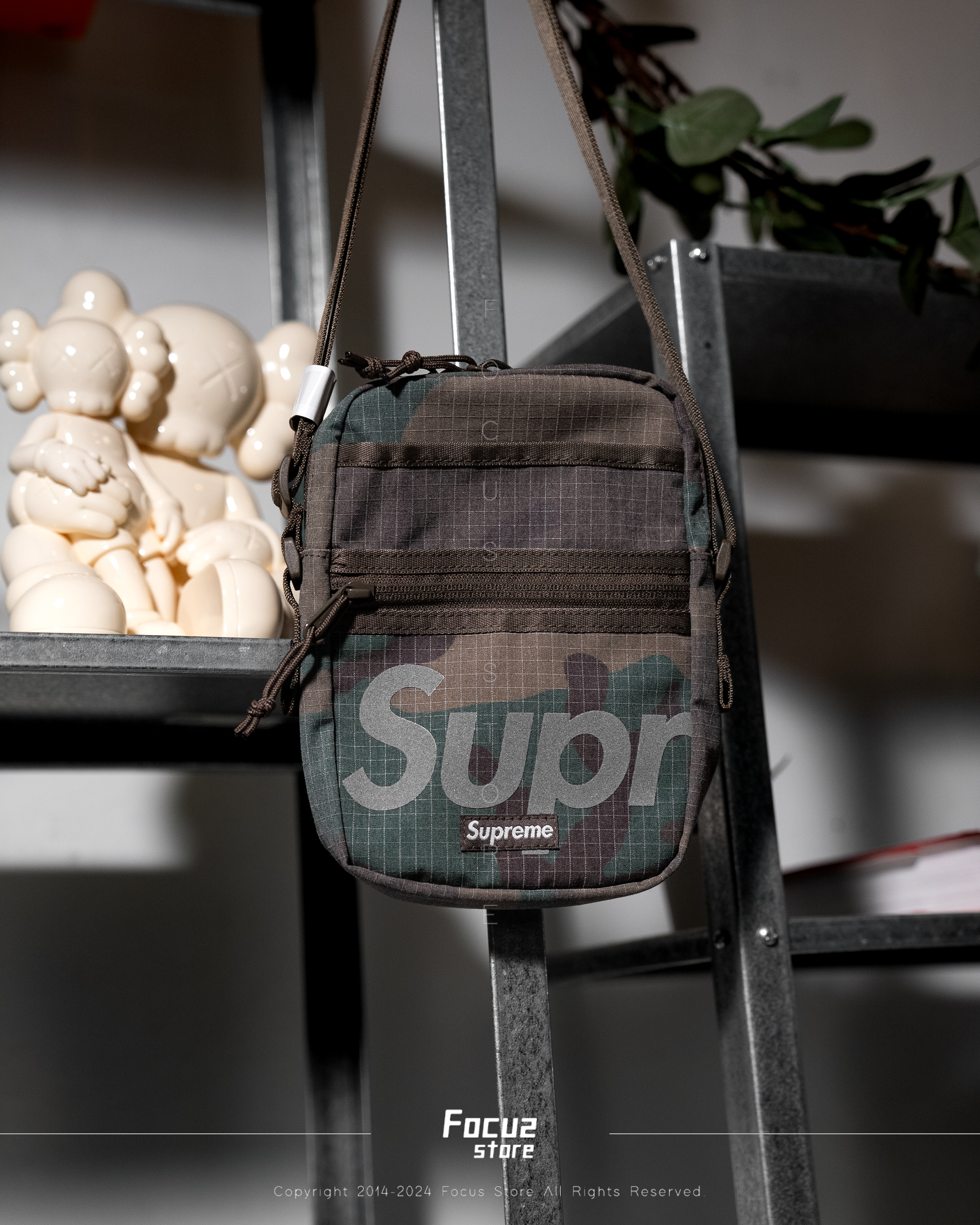 【Focus Store】現貨秒發 Supreme SS24 Week 1 Shoulder Bag 單肩包 反光 四色