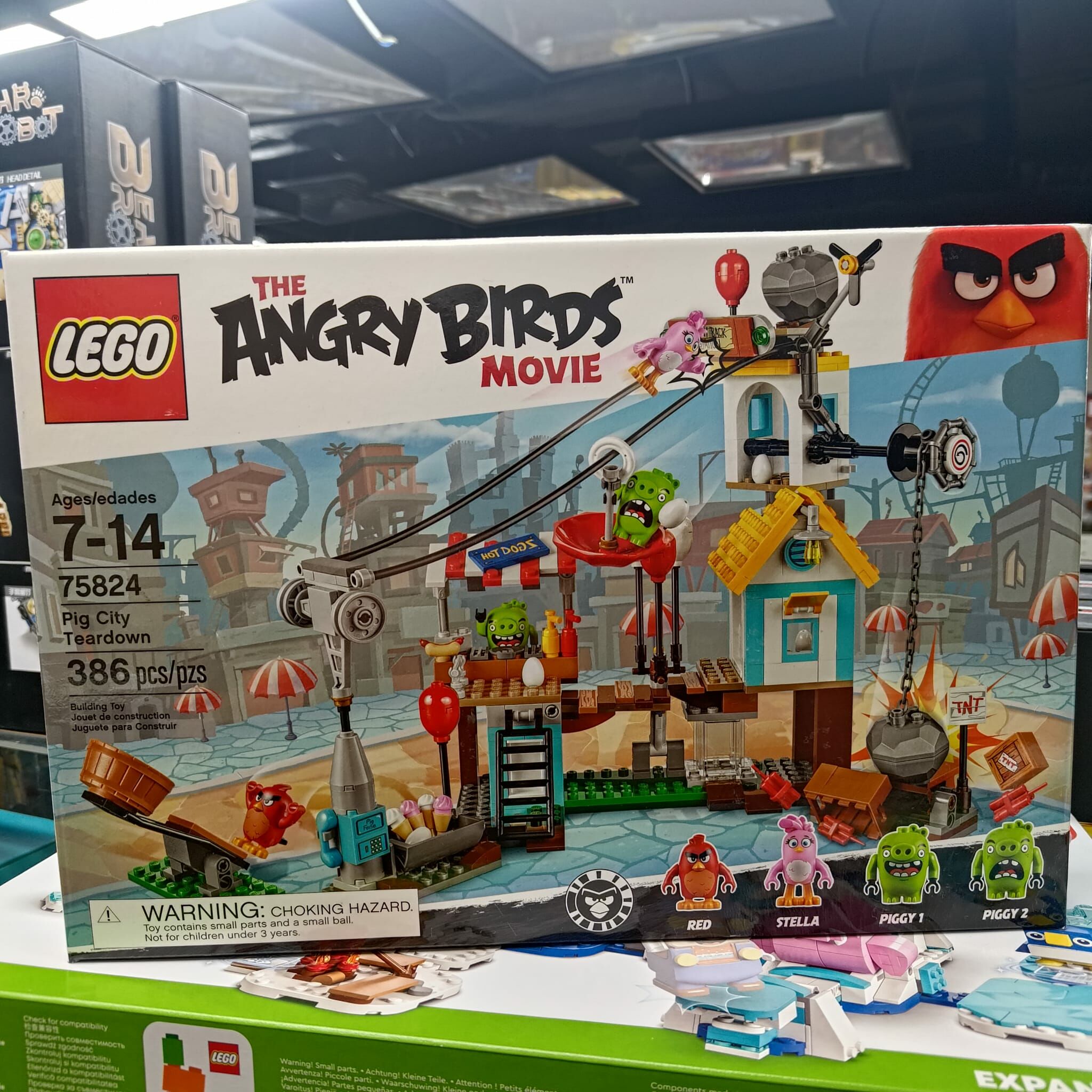 全新 絕版 LEGO 75824 Pig City Teardown (The Angry Birds Mov