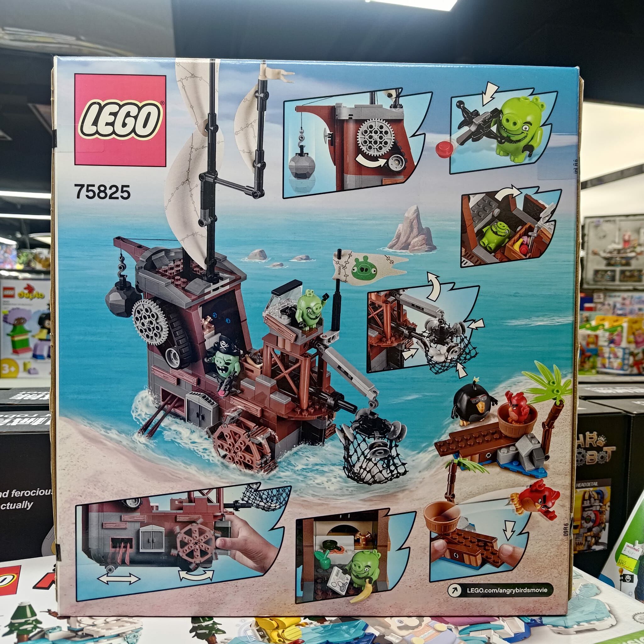 全新 絕版 LEGO 75825 Piggy Pirate Ship (The Angry Birds Movie)
