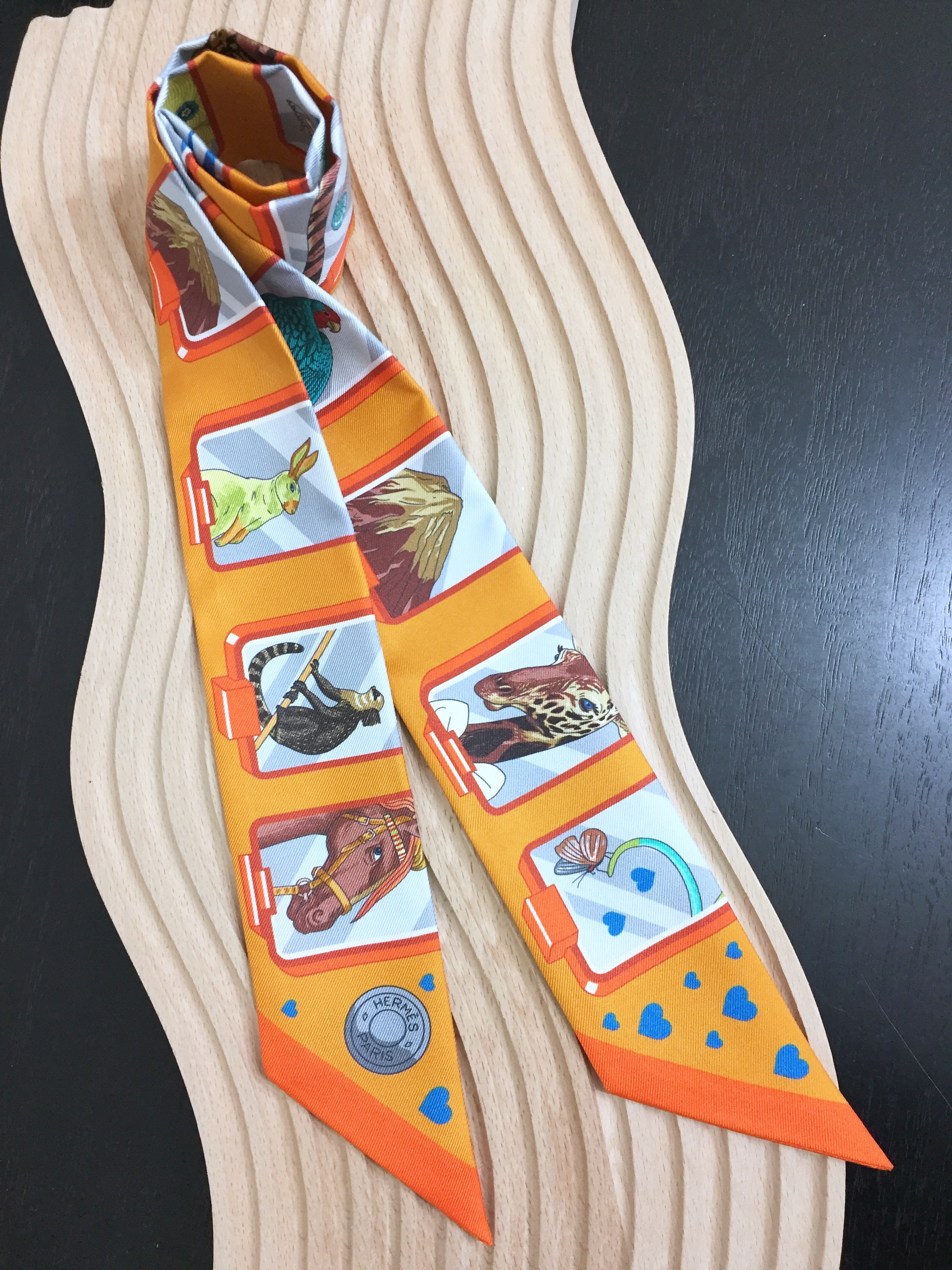 Hermes Twilly 絲巾