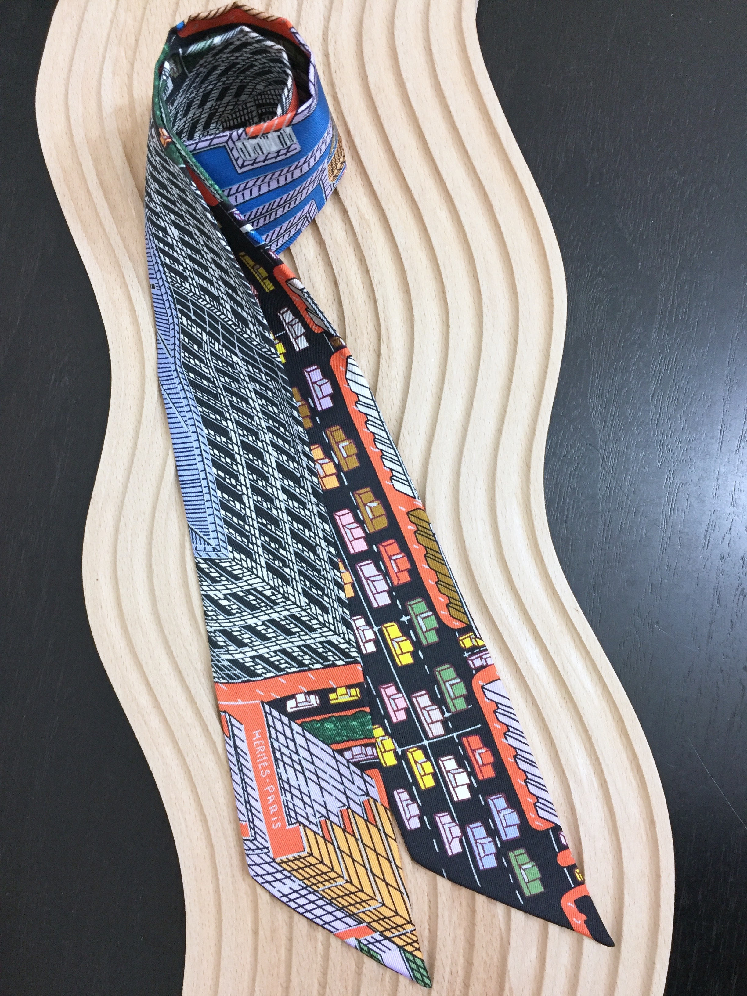 Hermes Twilly 絲巾