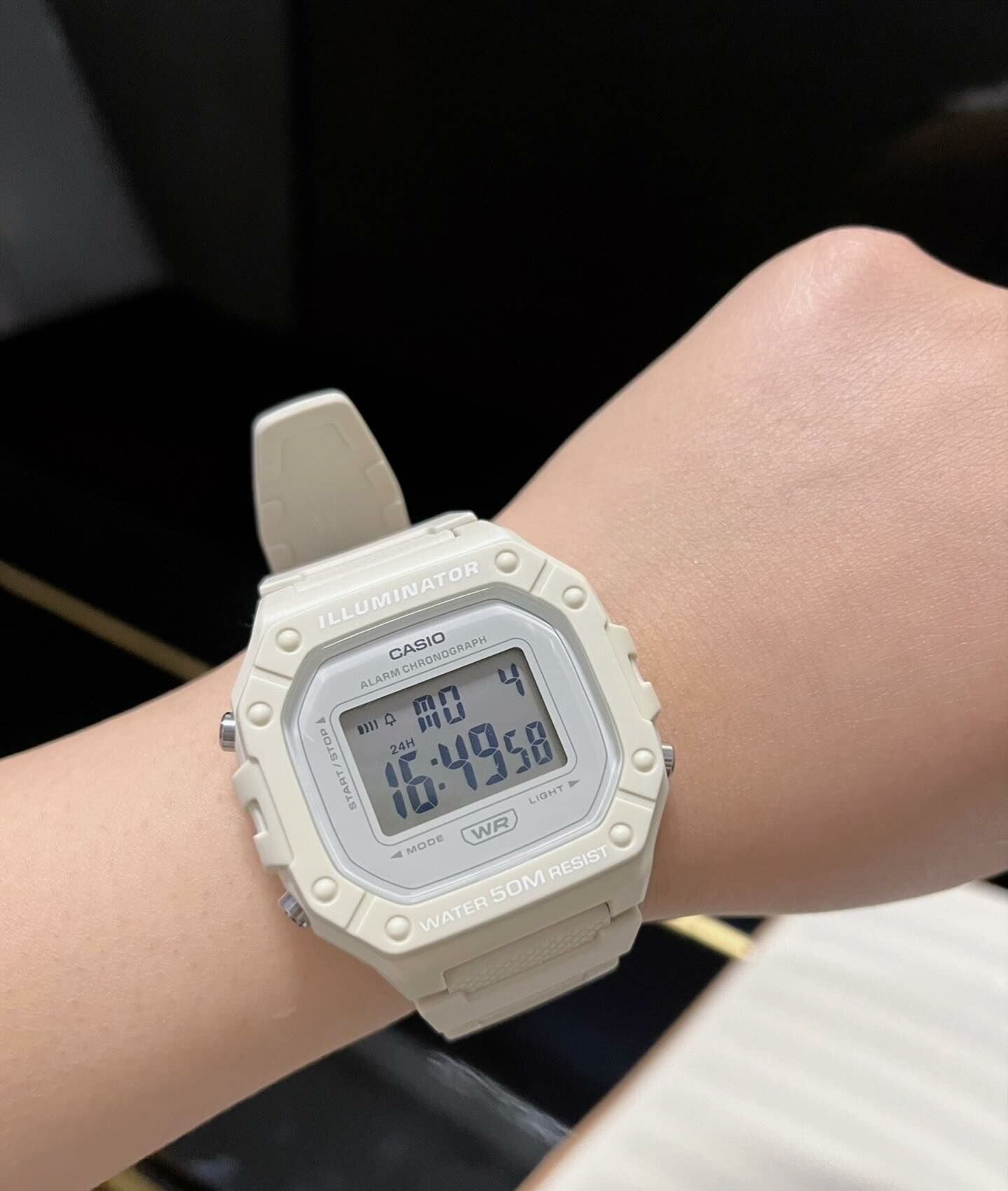 #現貨 Casio 卡西歐 燕麥奶白 防水50米 白色手錶