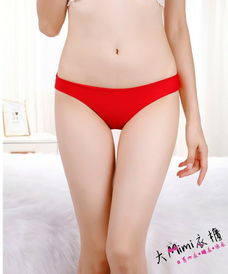 蕾絲素面性感內褲