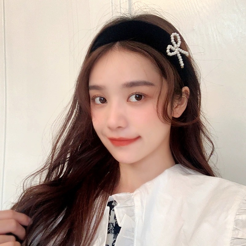 Pearl Butterfly Bow Velvet Headband