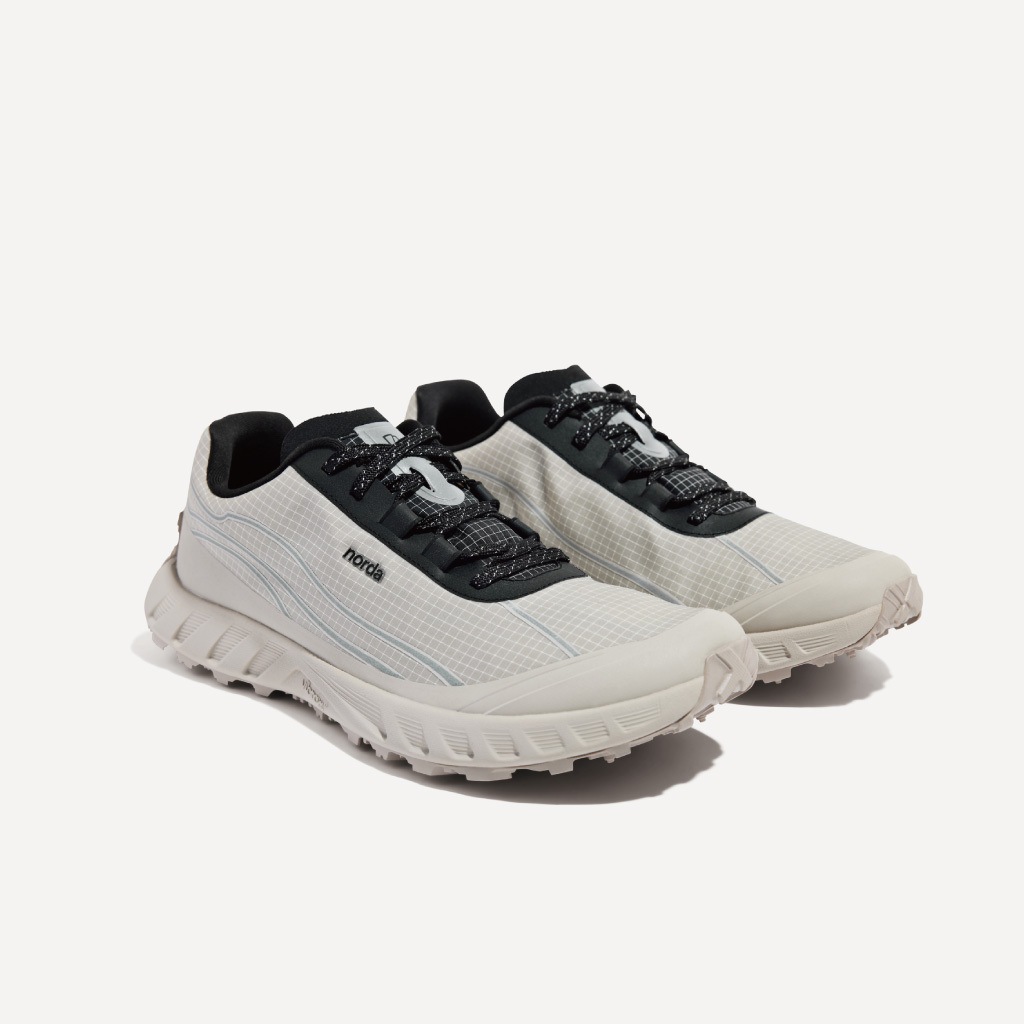 norda 002 M スニーカー　CINDER Men's Trail Running Shoes - Cinder Beige 002 | norda run