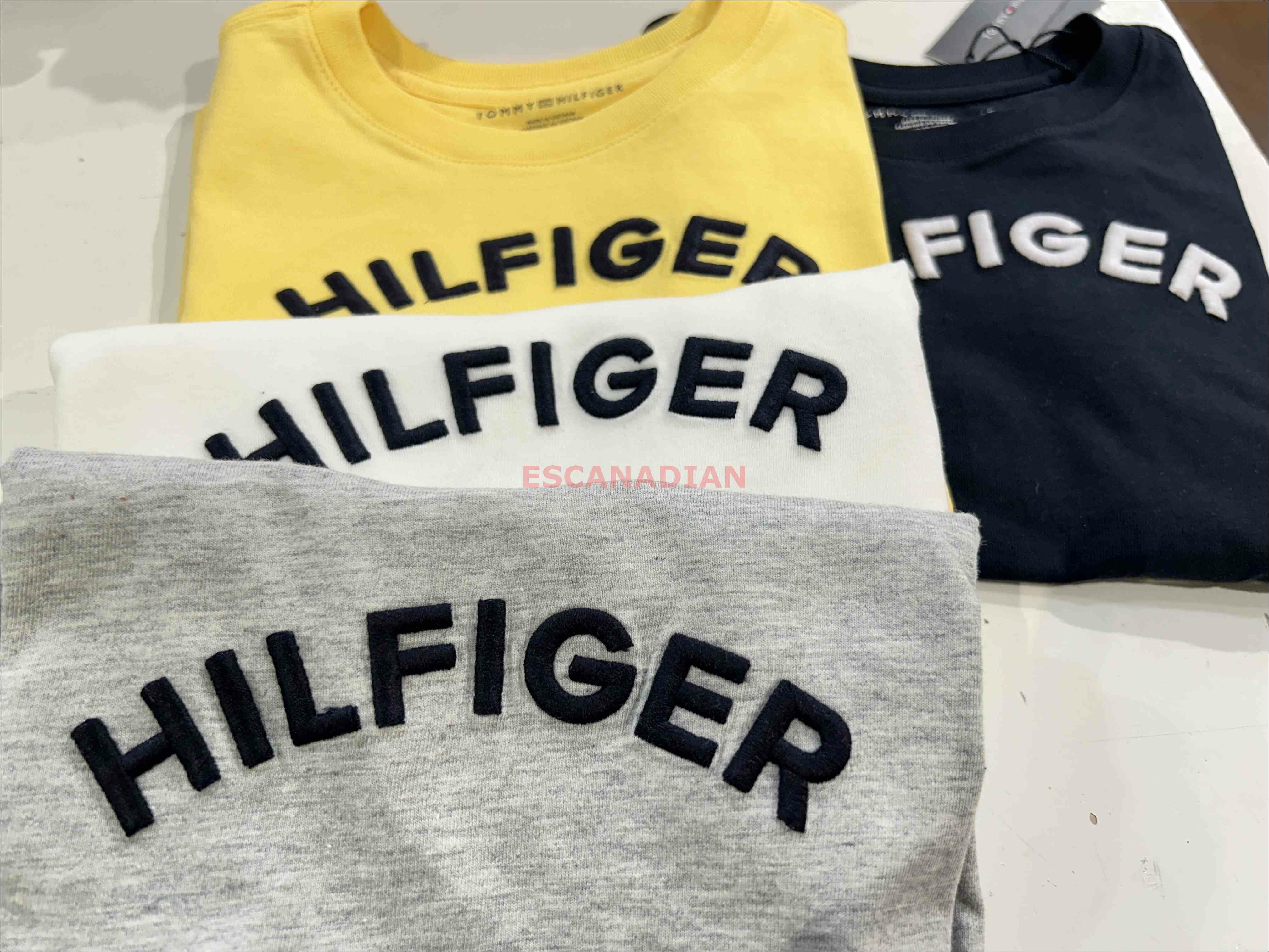 TOMMY 男大童 立體 電繡字樣 短TEE (4色)