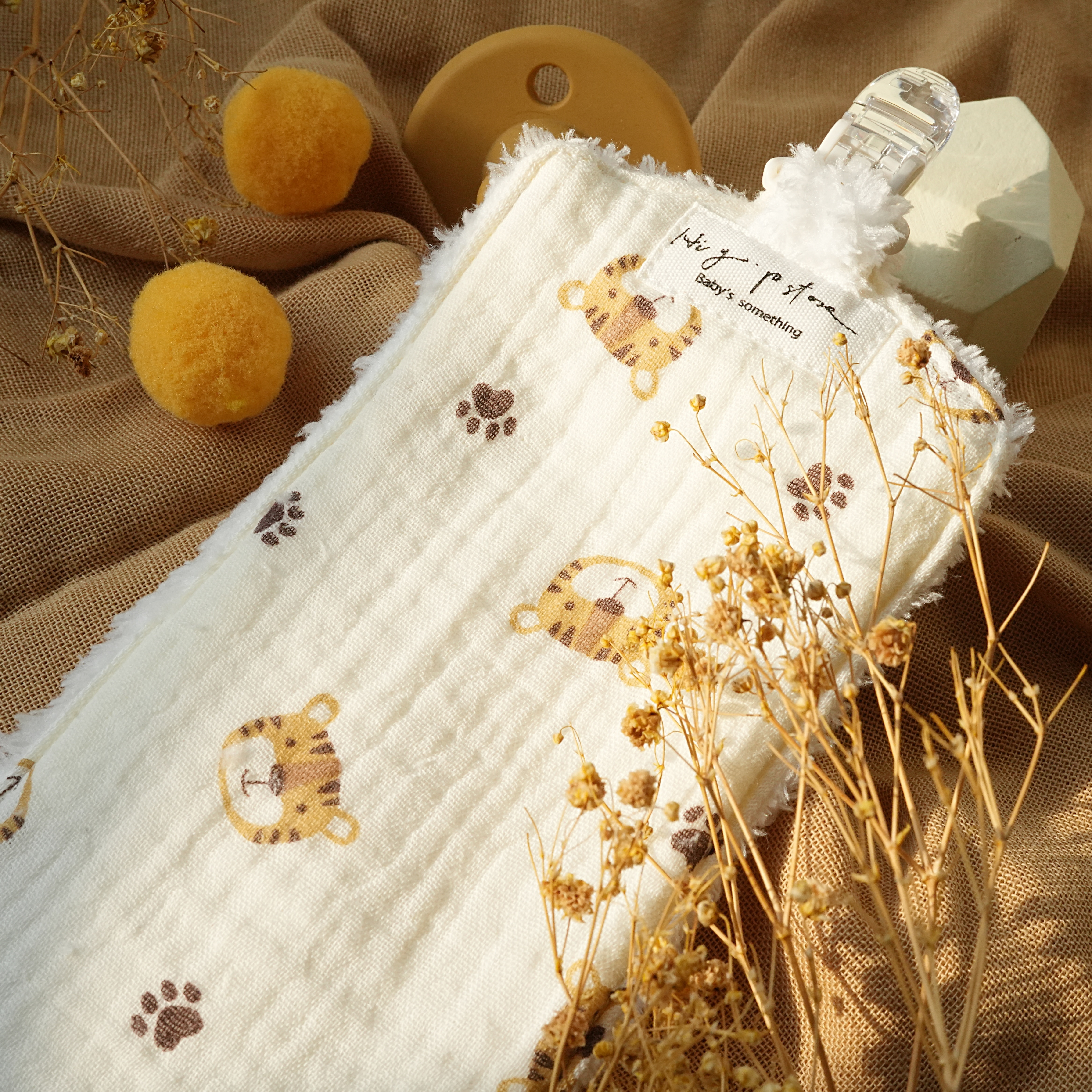 Hi Y.P store-手作手帕夾-虎虎生風