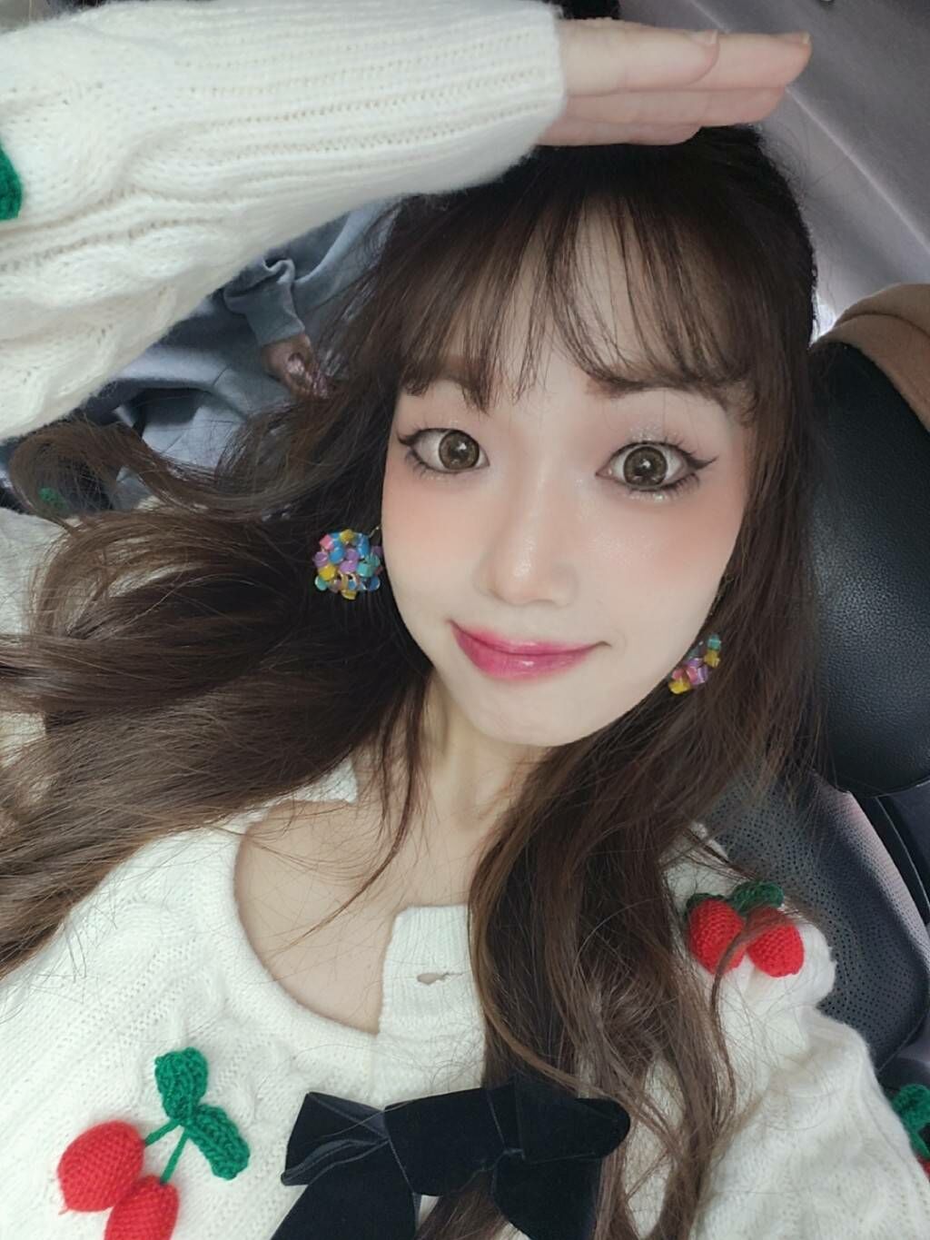 🦋偏執狂小姐🦋緞帶彩球