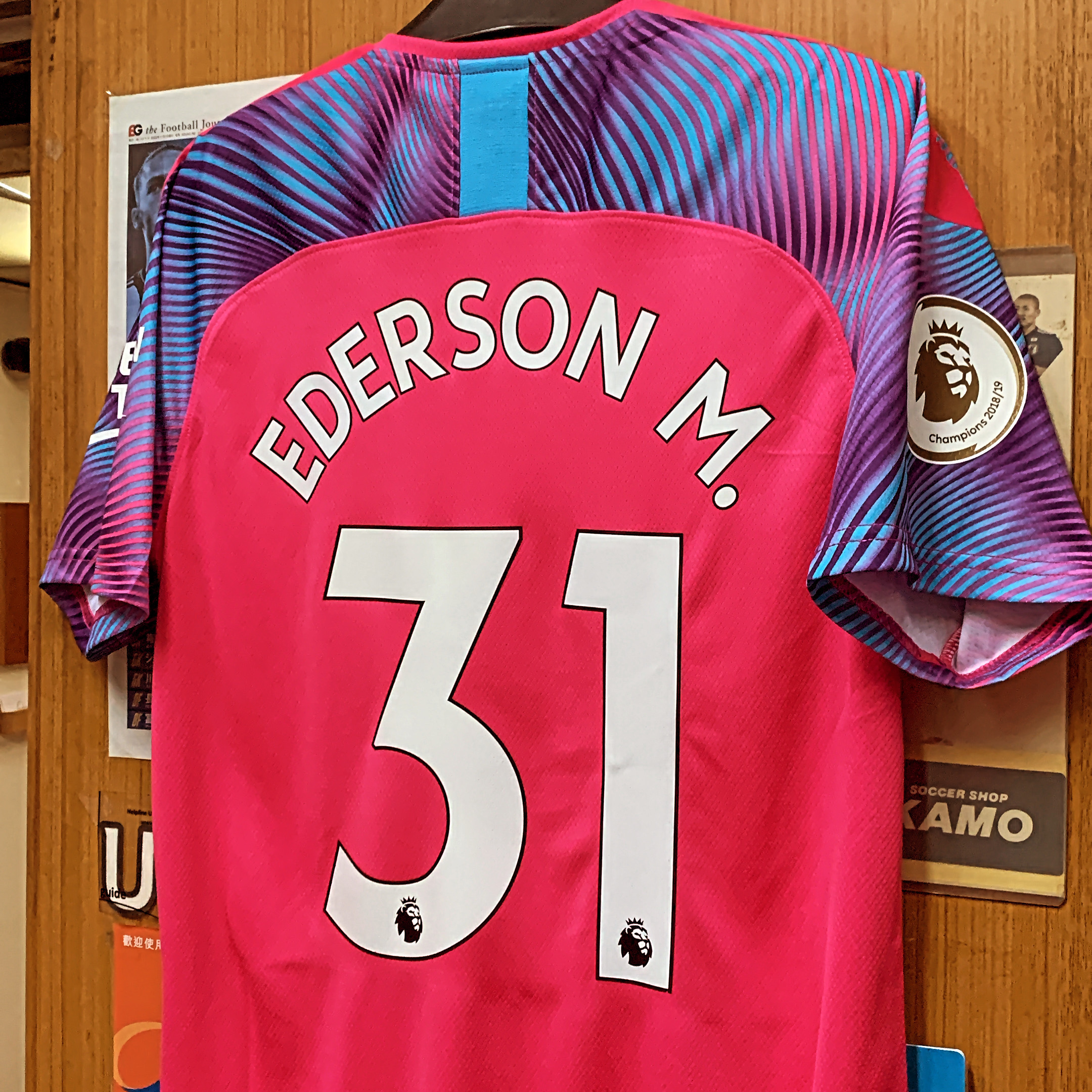 2019 Manchester City Player Issue Pink GK Shirt with #31 EDERSON