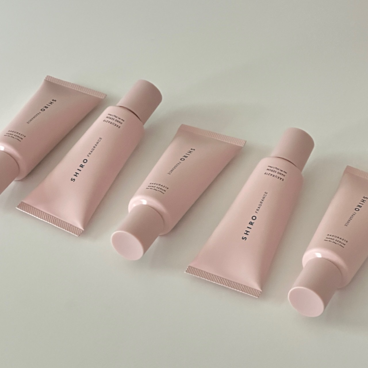 #現貨供應 SHIRO 日本限定 櫻花 護手精華 55g