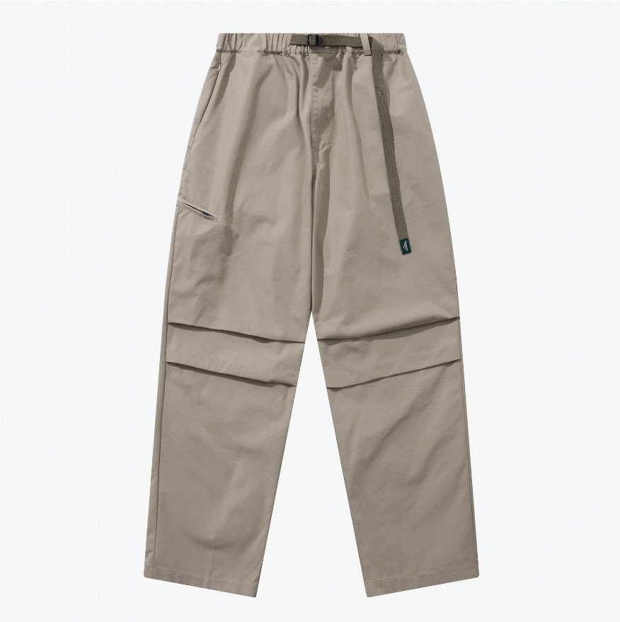 SENSE - Wide Cut Tech Trousers 卡其