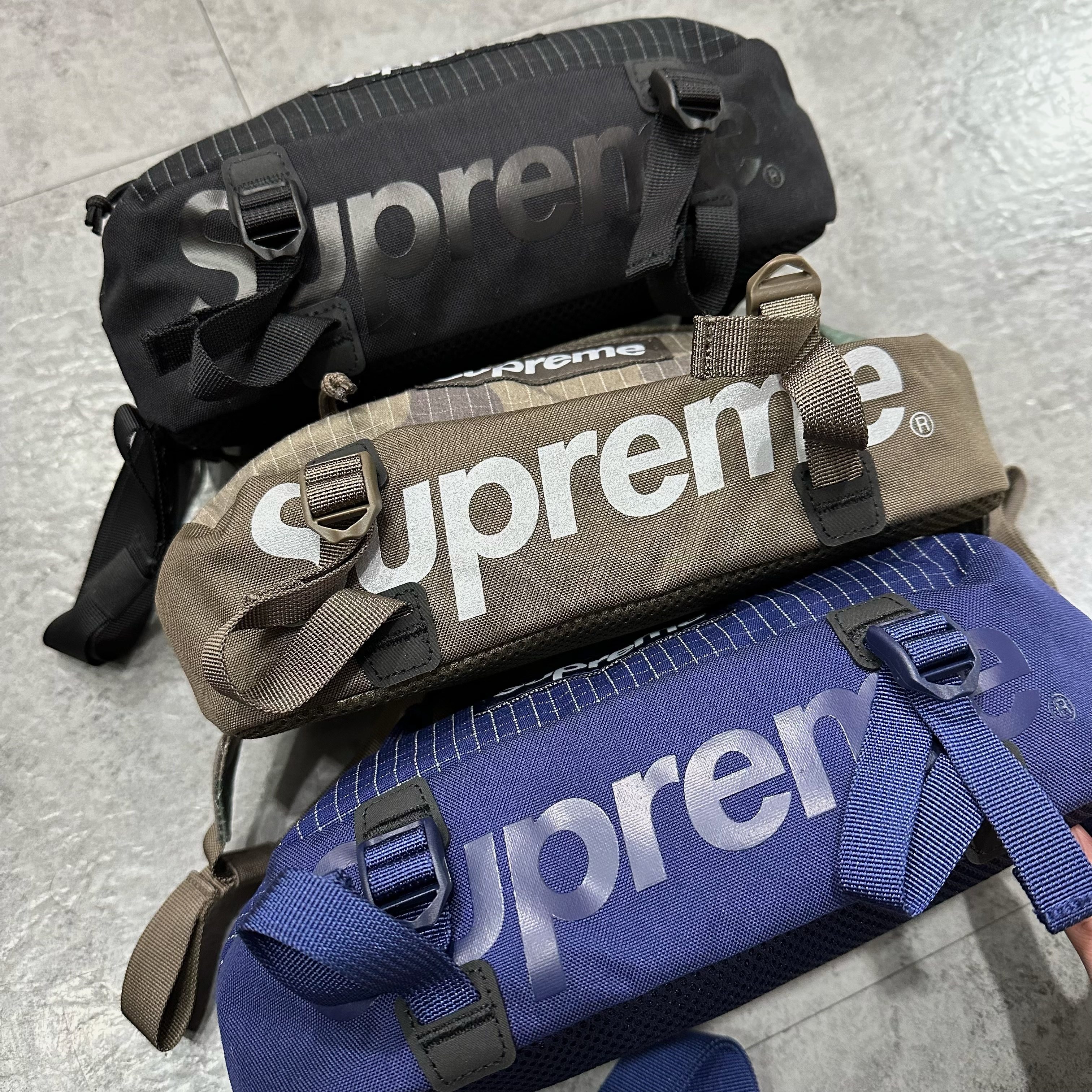 バッグ Supreme - Waist Bag Supreme シュプリーム 20SS Waist Bag ウエストバッグ ブラック