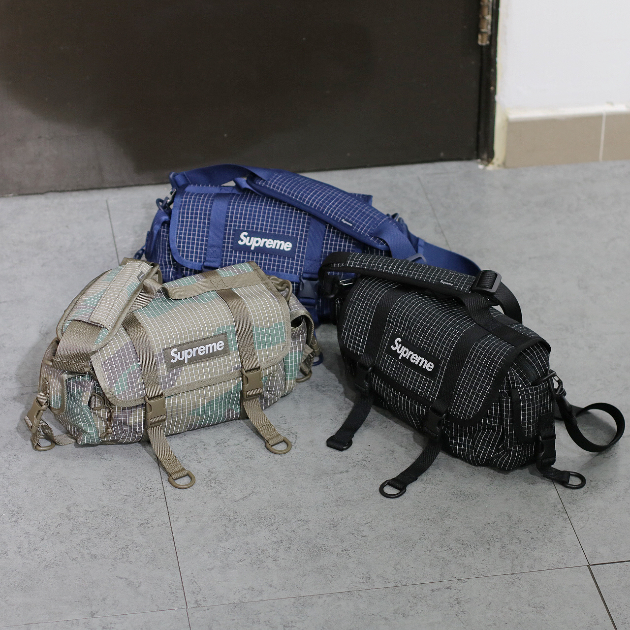 現貨 Supreme SS24 Mini Duffle Bag 四色