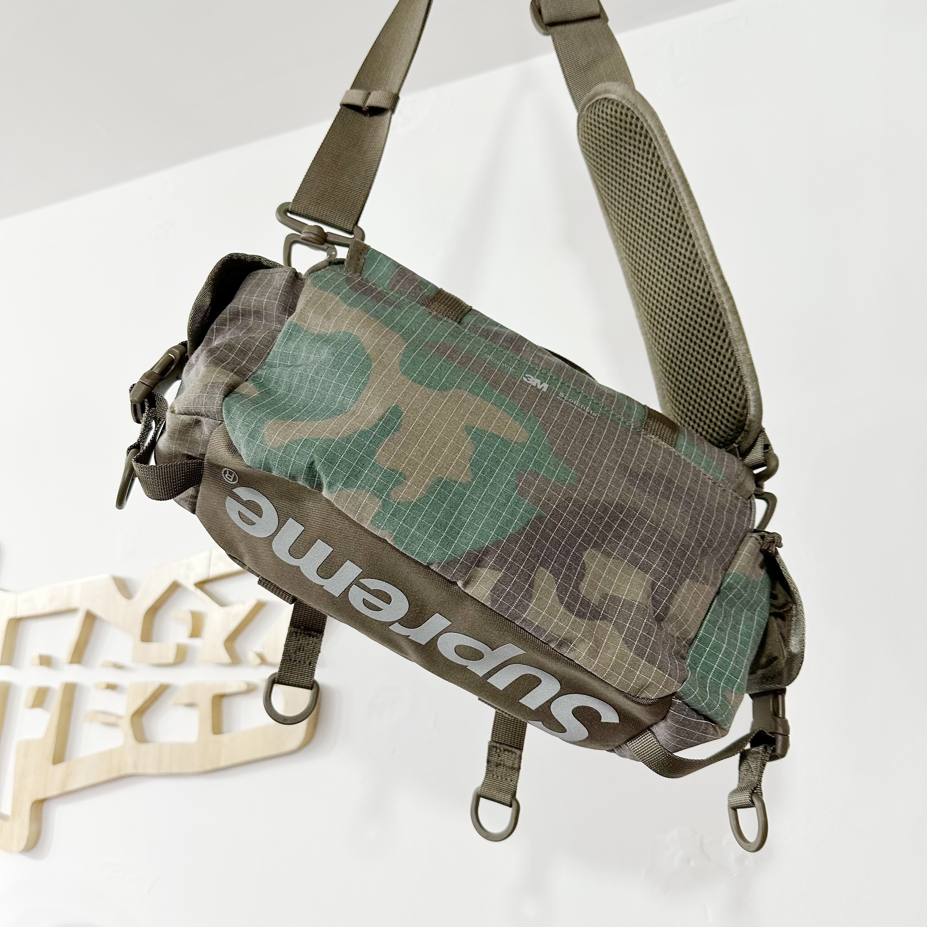 現貨Supreme SS24 Mini Duffle Bag 四色
