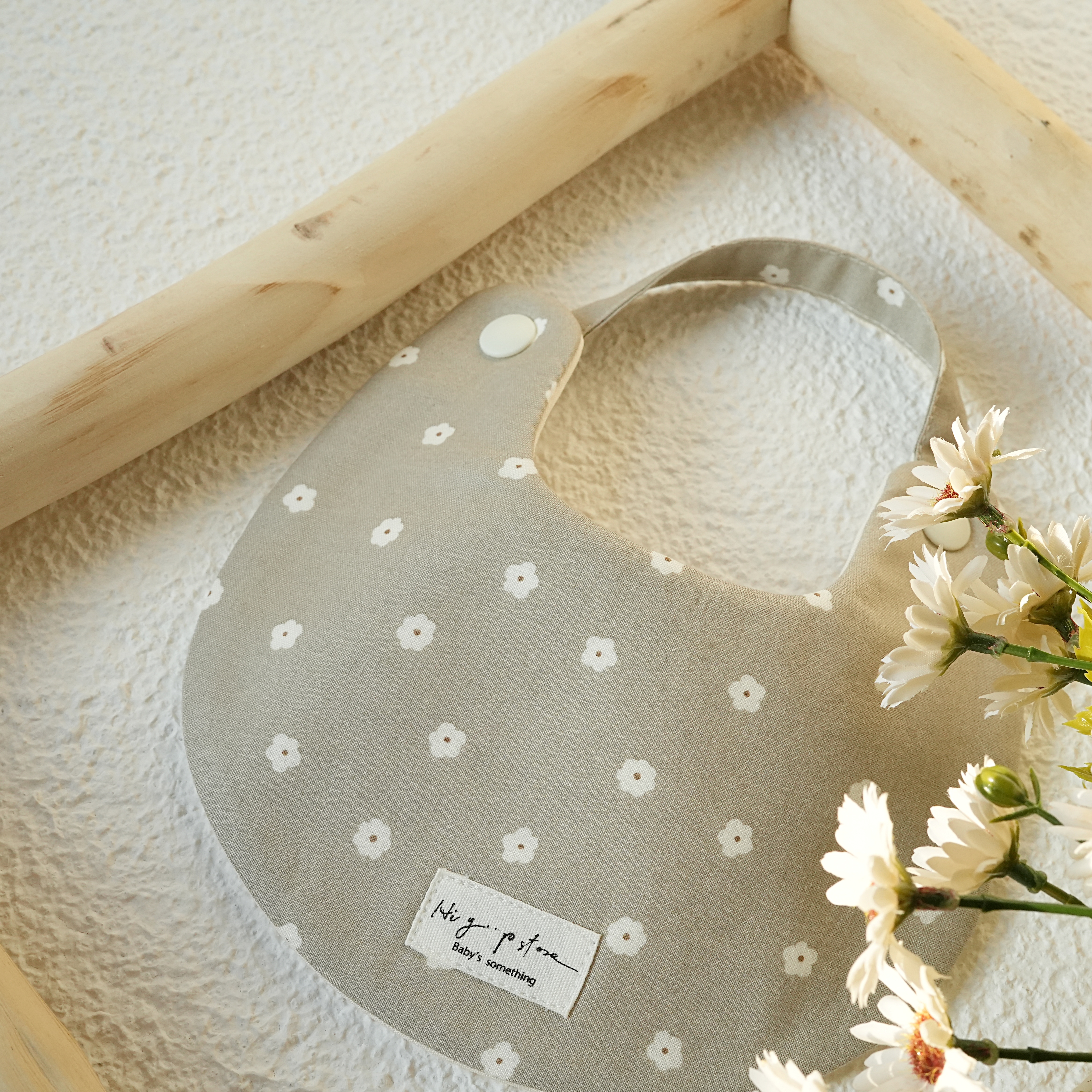 Hi Y.P store-手作圍兜-白雲櫻子