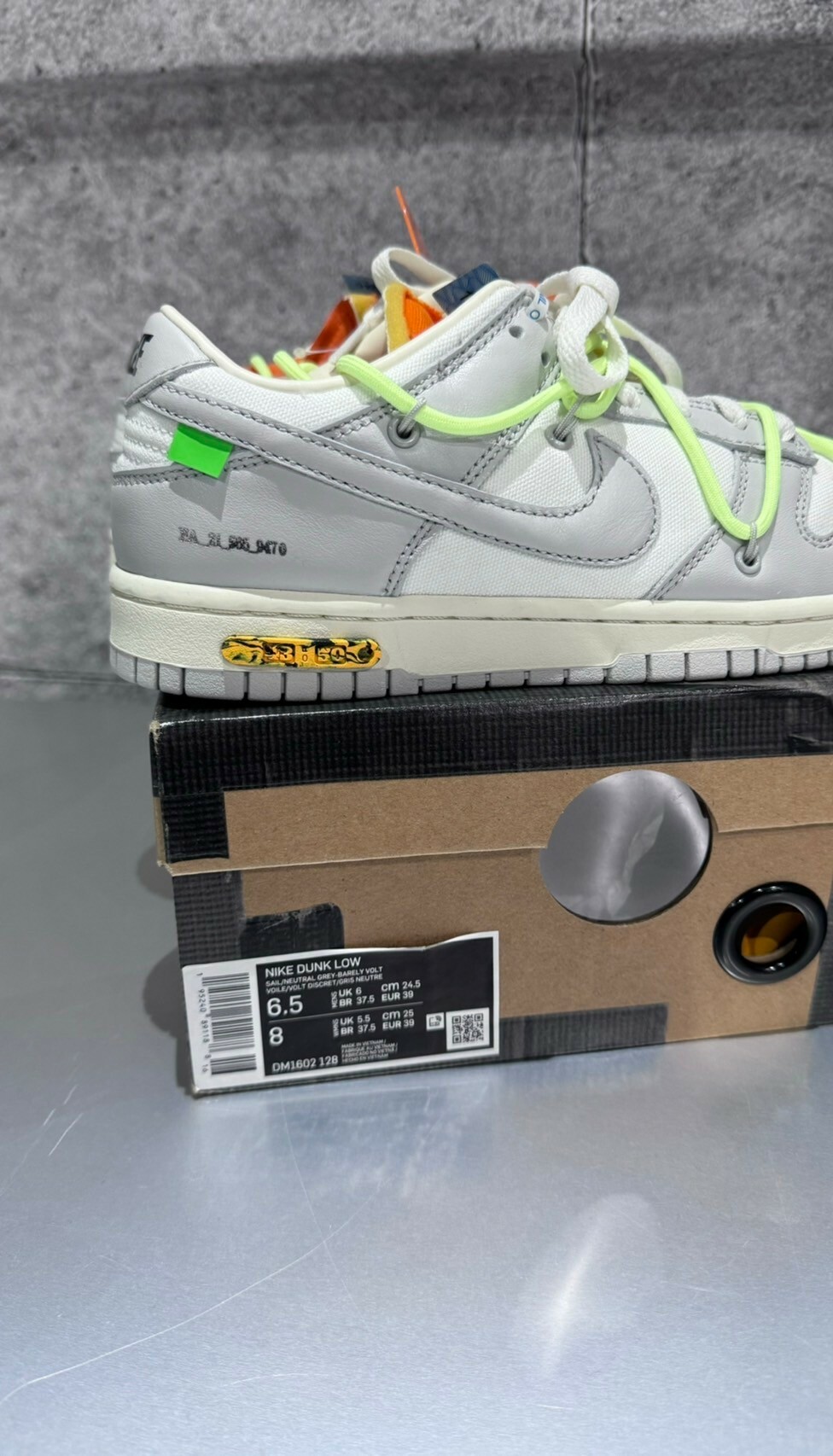 Off White x Nike Dunk Low 絕版聯名 ‘’The 50’’ No.43 綠鞋帶橘扣 質感灰白底