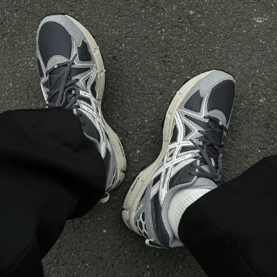 Asics Gel-Kahana 8 老爹鞋 復古 休閒 慢跑鞋 刺繡 灰黑