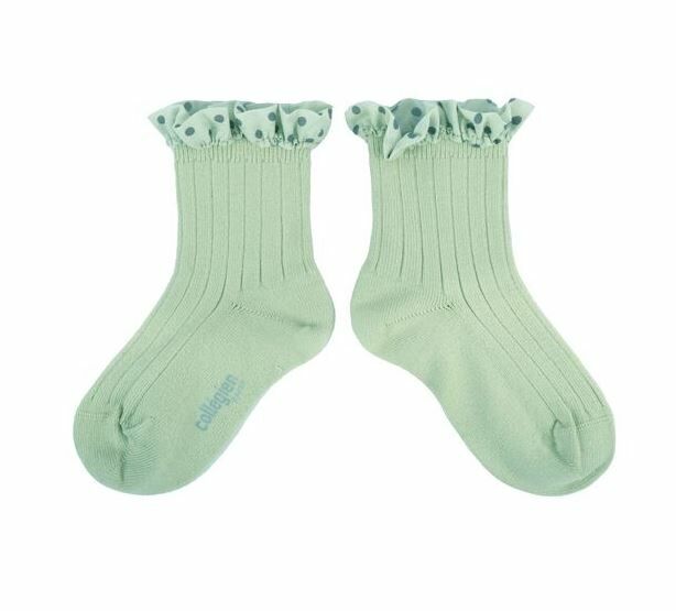 COLLEGIEN 點點荷葉邊低筒襪 Emilie- Verveine 淺綠