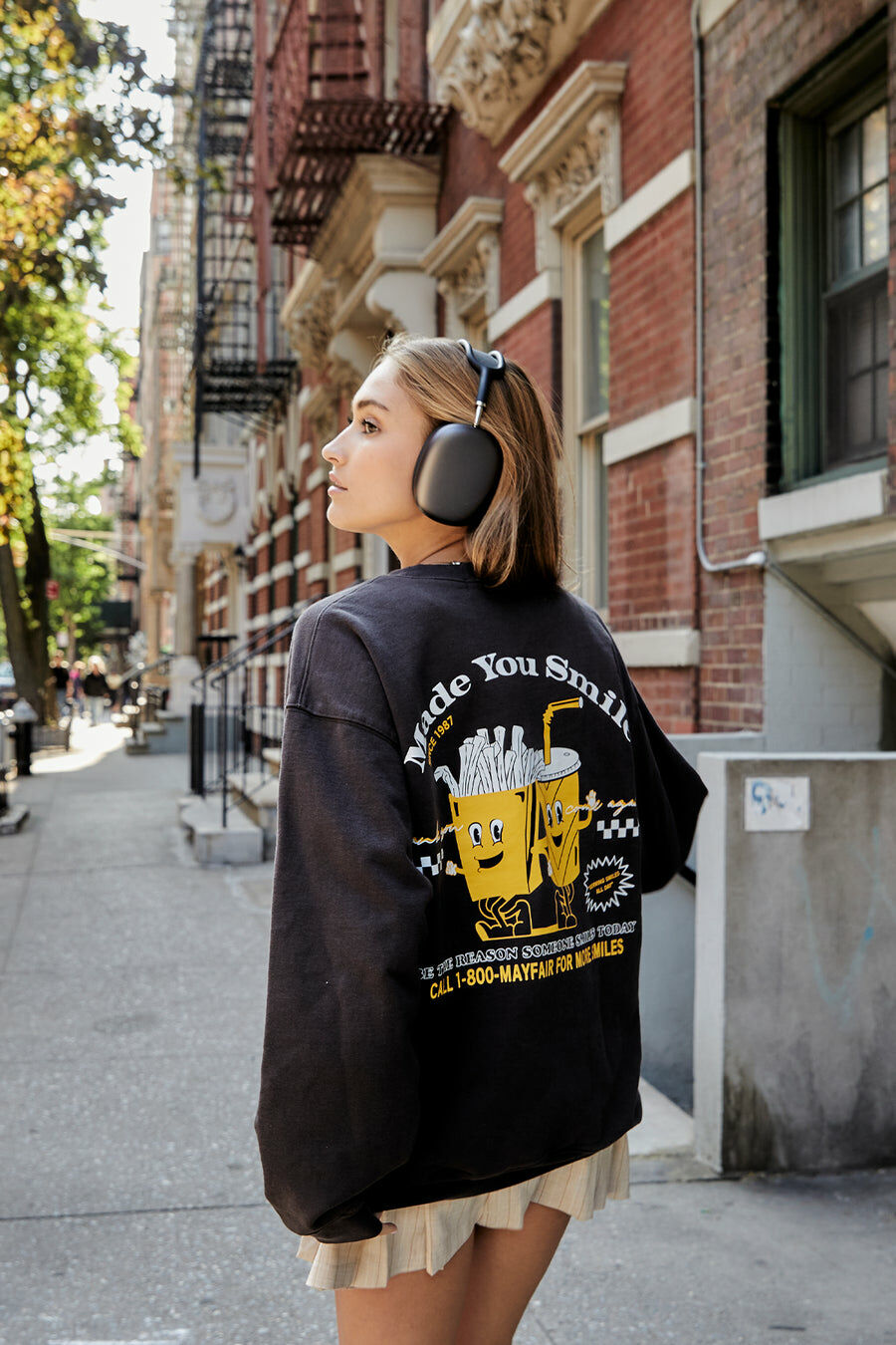 美國 The Mayfair Group// 衛衣// Made You Smile