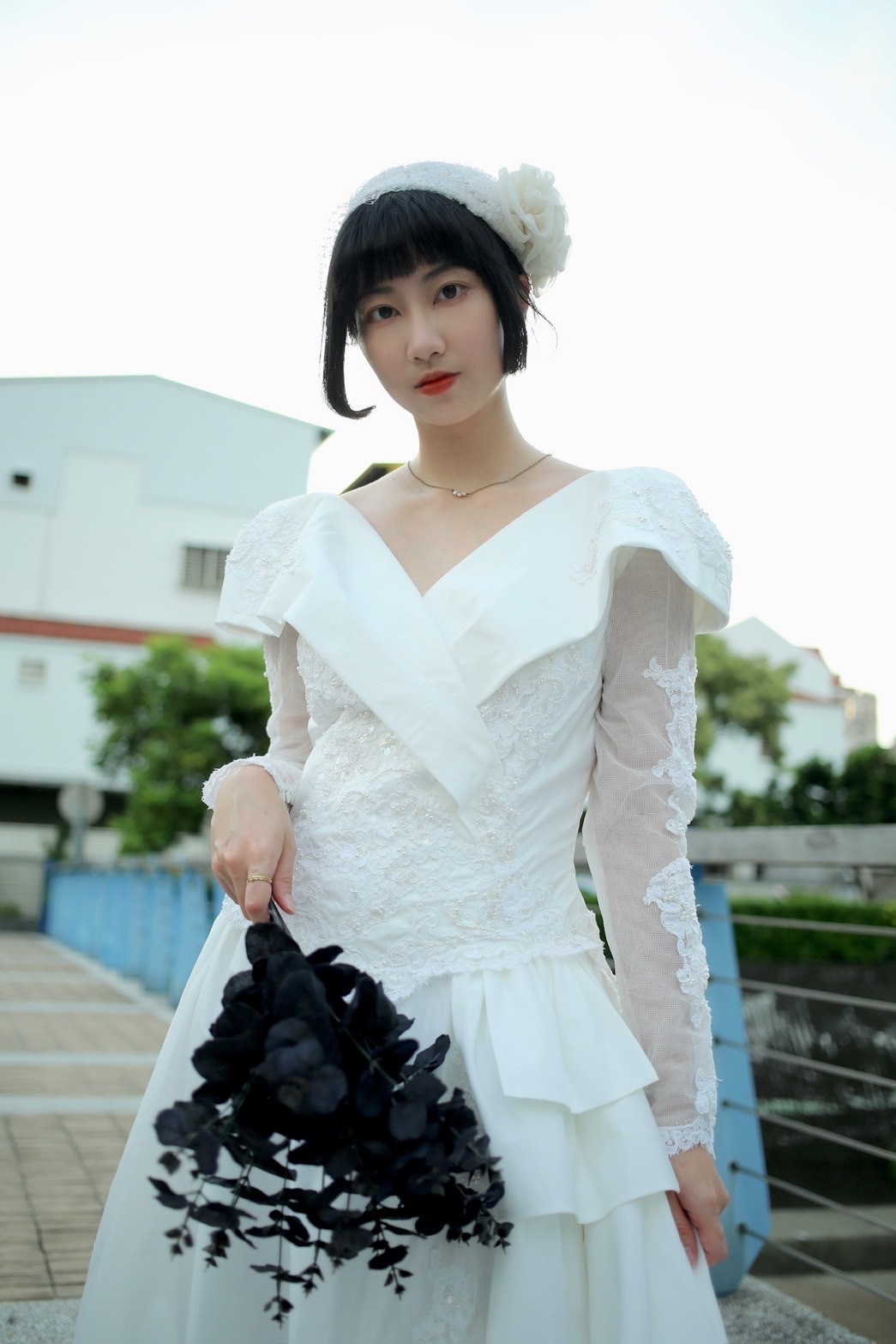 Vintage Wedding-Dress/古著80-90年代白色古董蕾絲拖擺婚紗