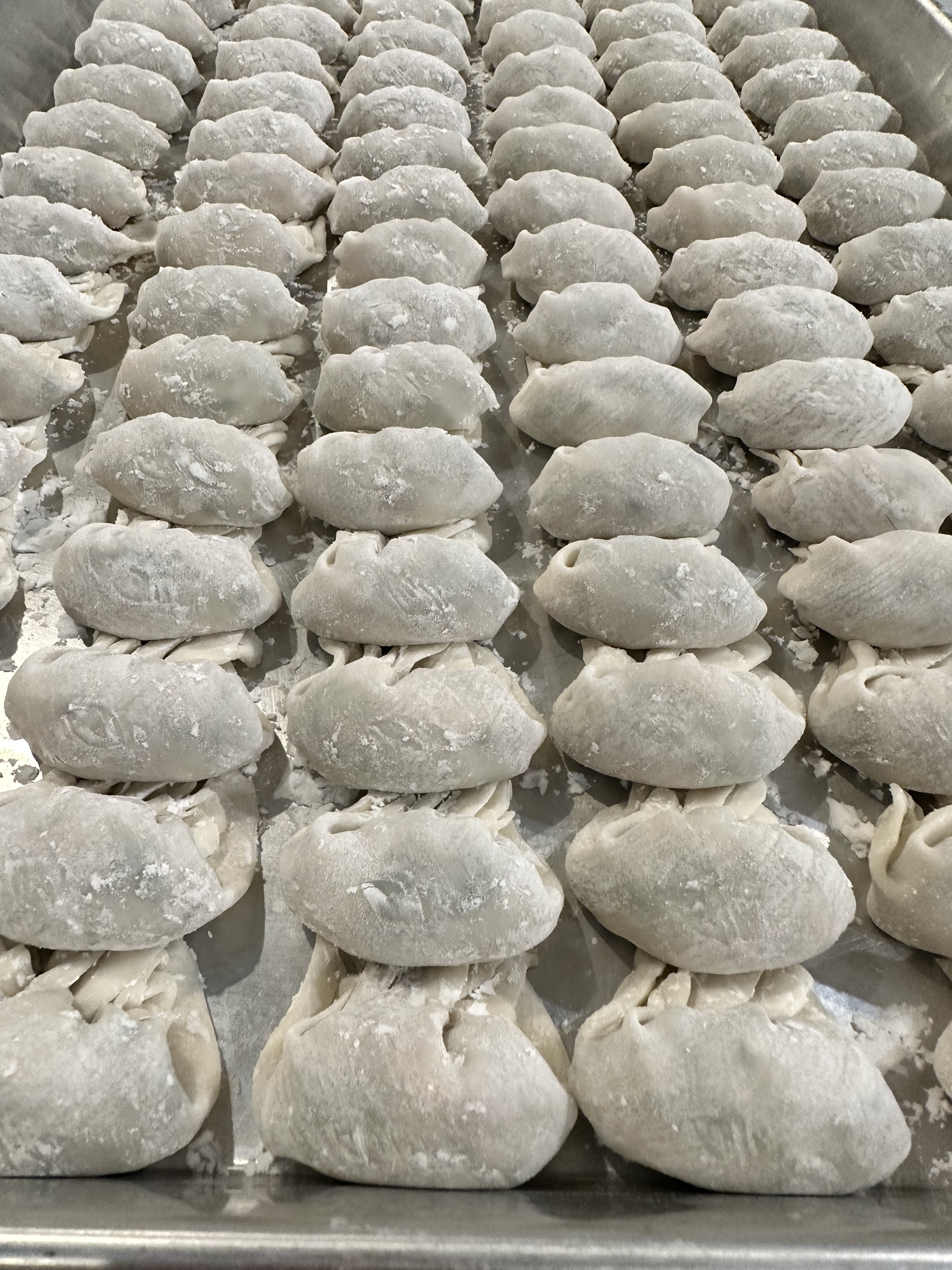 手工韭菜豬肉餃 10隻裝