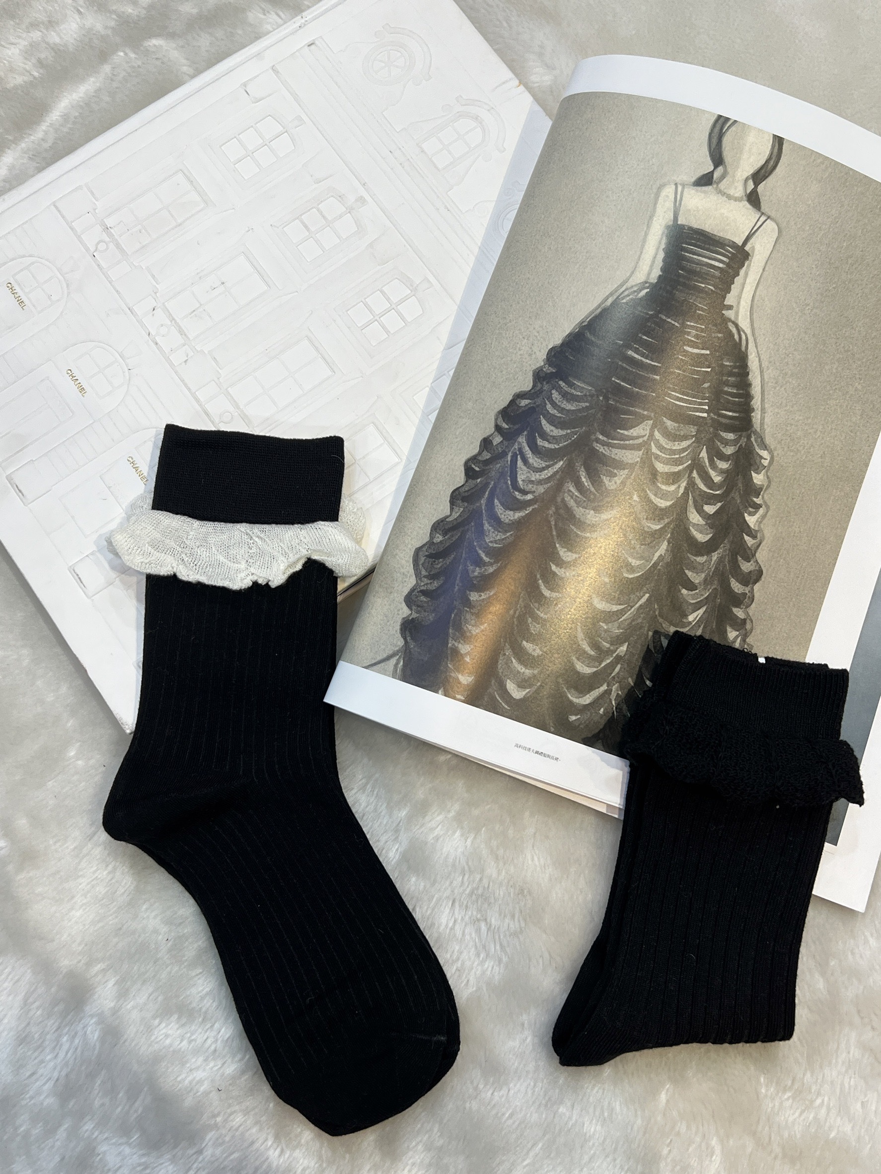 小香風花瓣短襪