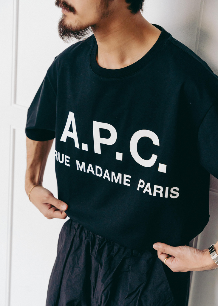 日本 A.P.C 別注大LOGO 短袖