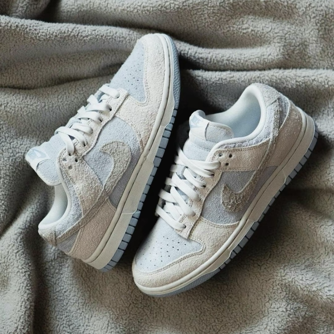 Nike Dunk Low Light Armory Blue Photon Dust 冰雪奇緣 灰藍