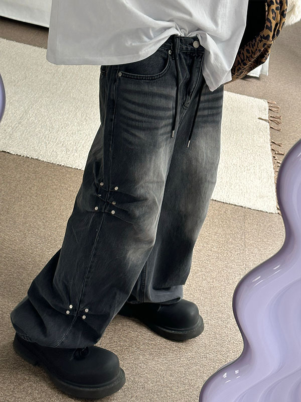 鉚釘褶皺闊腿牛仔褲