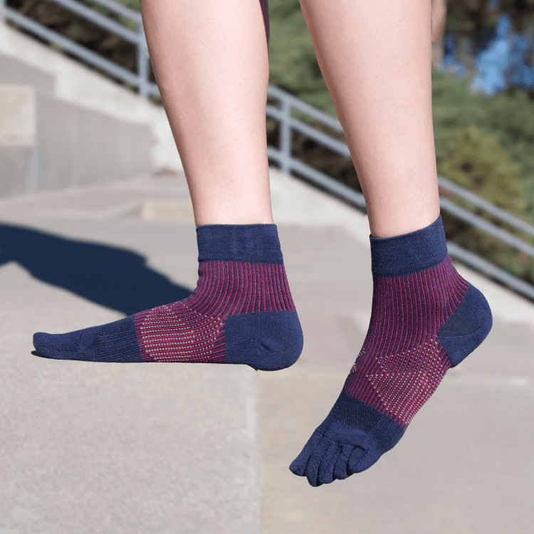 CHEGO迅馳五趾機能襪_女款_深藍色