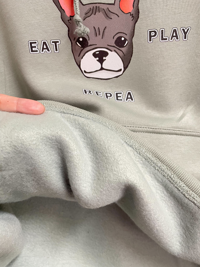 無法抗拒的牠-貪玩狗狗親膚軟綿綿落肩寬版連帽T