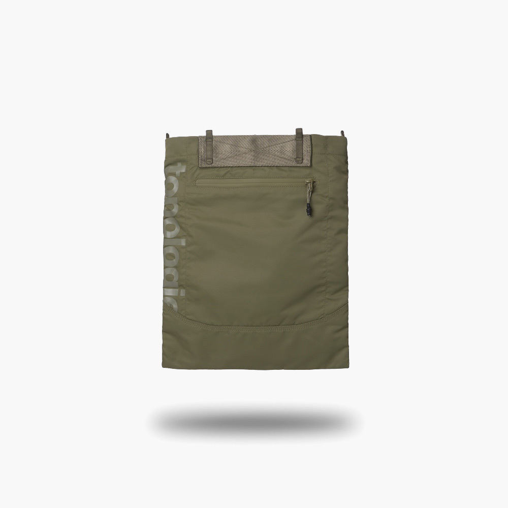 Utility Vertical Tote ユーティリティ バーティカル トート